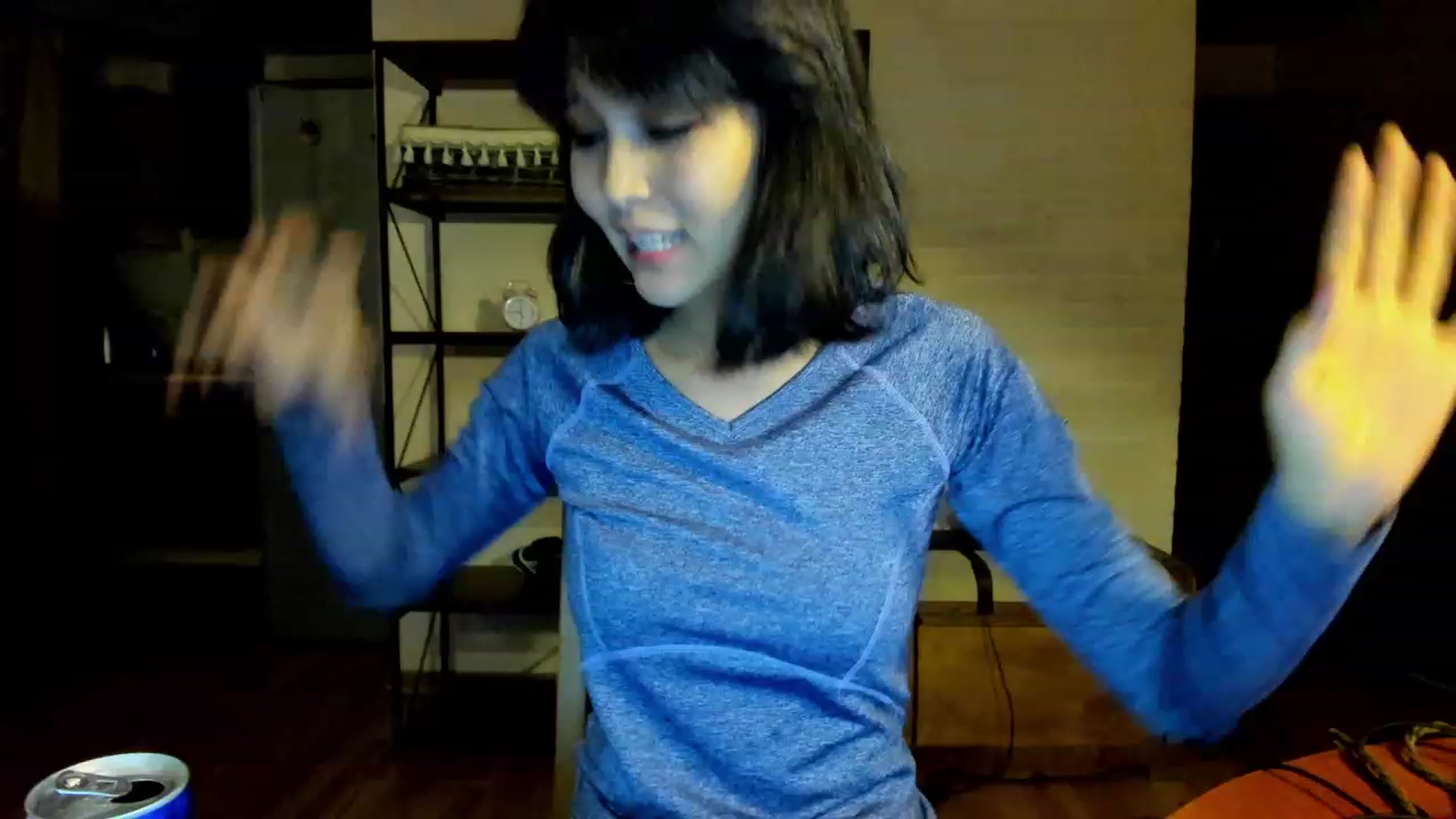 Gallery image thumbnail from PoofMe1's myfreecams stream on, 08/08/2023, 14:43 image 1 of 20