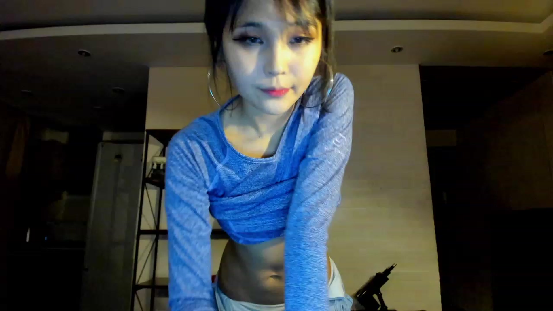 Gallery image thumbnail from PoofMe1's myfreecams stream on, 08/08/2023, 14:43 image 11 of 20