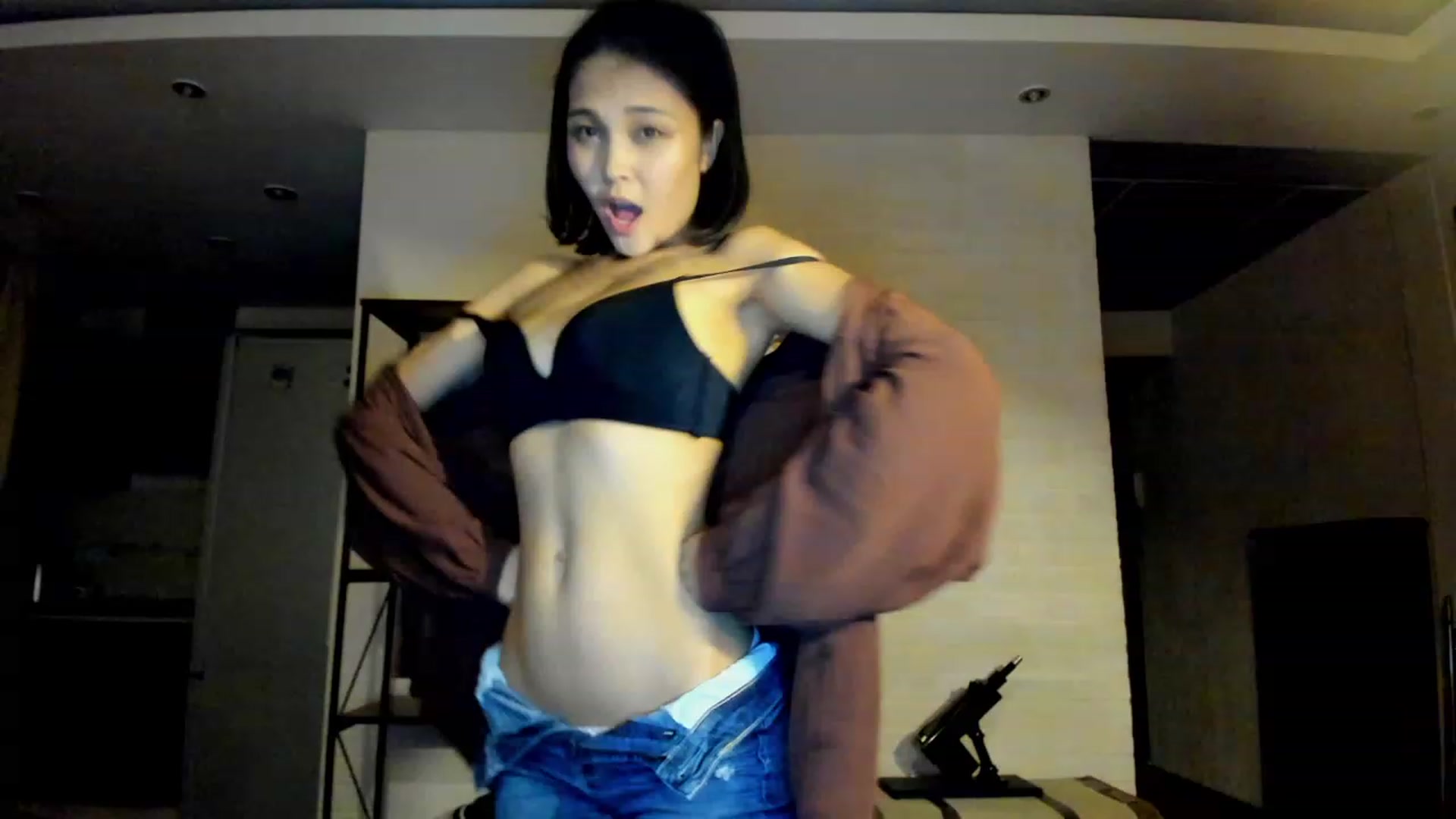 Gallery image thumbnail from PoofMe1's myfreecams stream on, 08/19/2023, 15:24 image 5 of 20