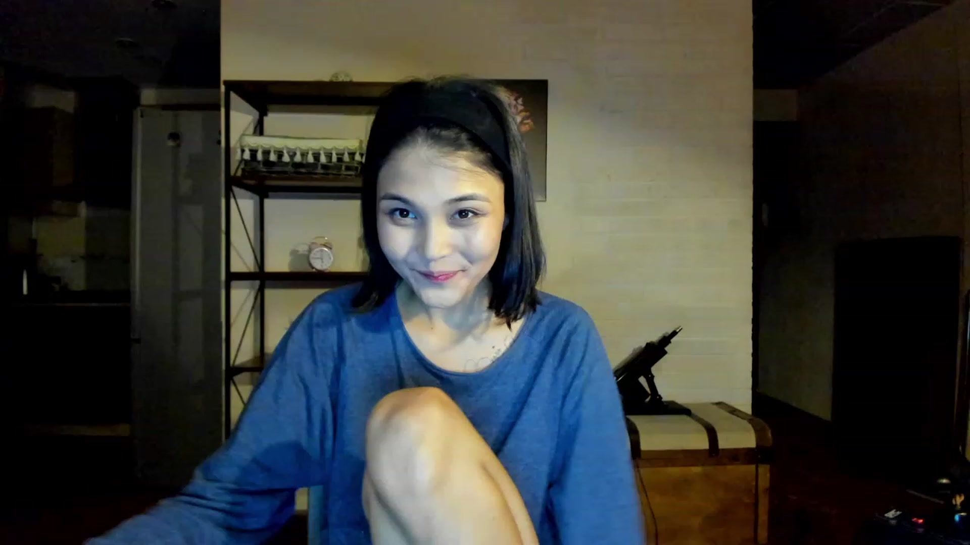 Gallery image thumbnail from PoofMe1's myfreecams stream on, 08/19/2023, 16:28 image 17 of 20