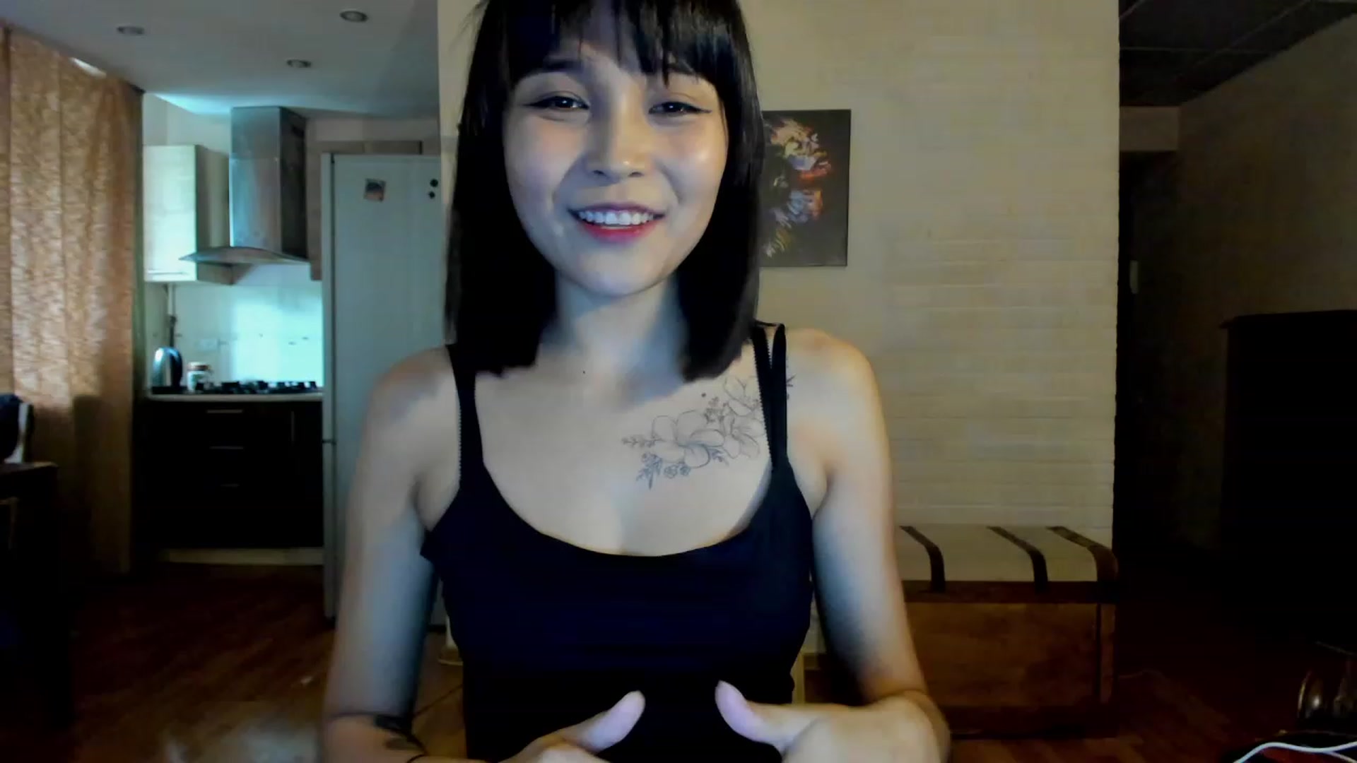 Gallery image thumbnail from PoofMe1's myfreecams stream on, 08/22/2023, 07:04 image 16 of 20