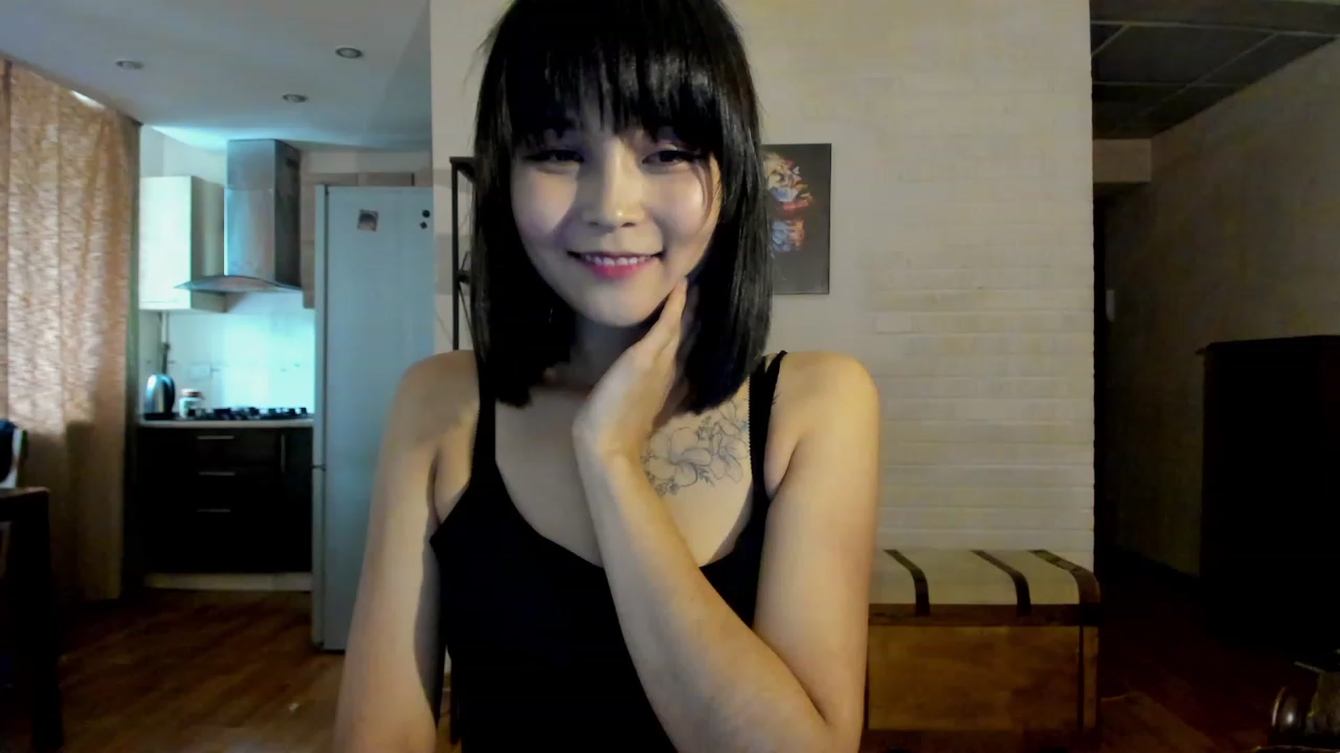 Gallery image thumbnail from PoofMe1's myfreecams stream on, 08/22/2023, 07:04 image 17 of 20