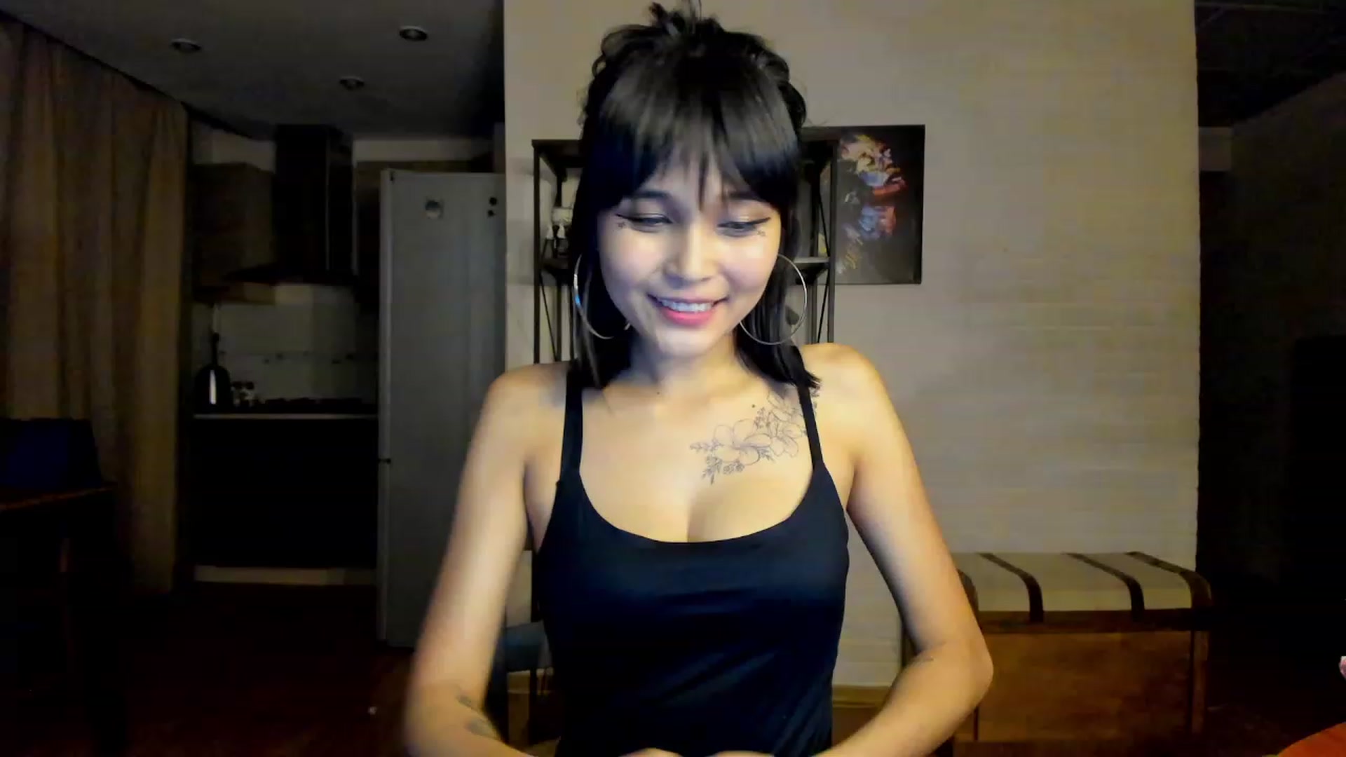 Gallery image thumbnail from PoofMe1's myfreecams stream on, 08/30/2023, 17:58 image 17 of 20