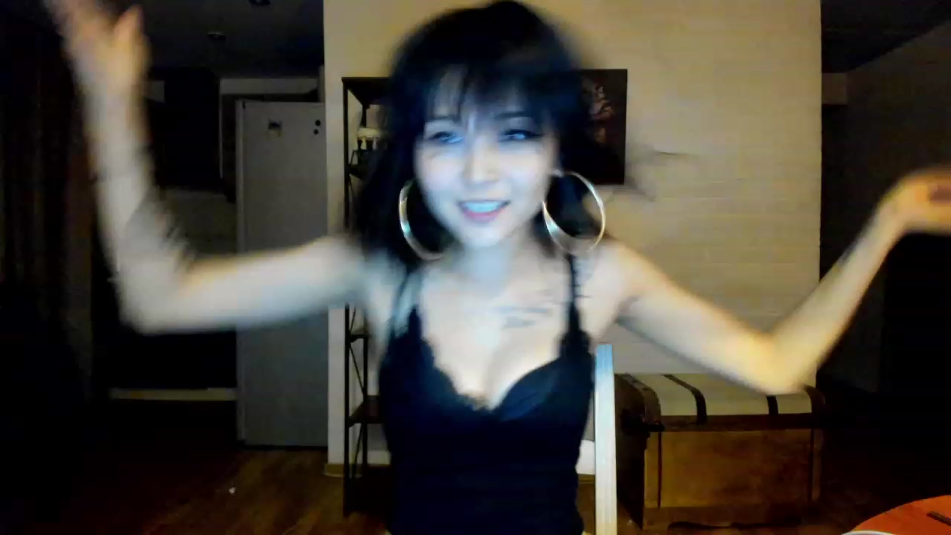 Gallery image thumbnail from PoofMe1's myfreecams stream on, 09/02/2023, 18:09 image 14 of 20