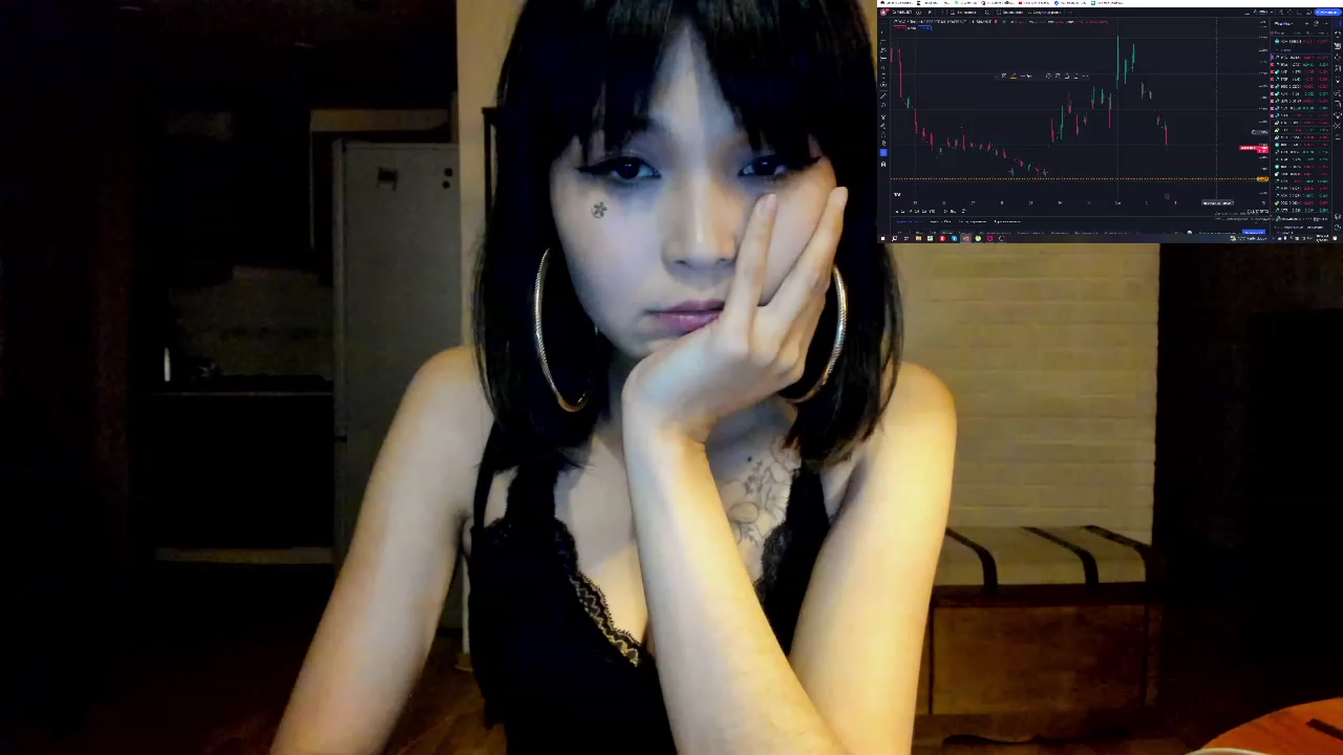 Gallery image thumbnail from PoofMe1's myfreecams stream on, 09/02/2023, 18:09 image 10 of 20