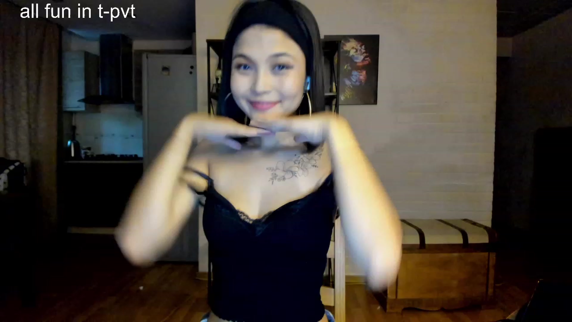 Gallery image thumbnail from PoofMe1's myfreecams stream on, 09/04/2023, 14:40 image 5 of 20
