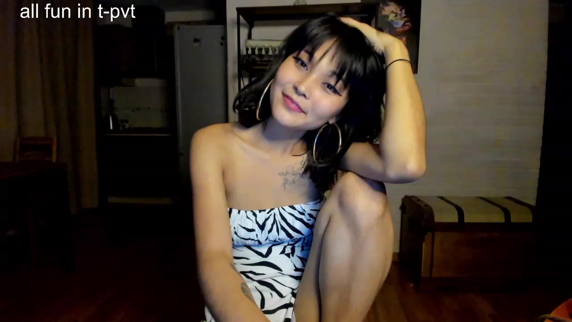 Gallery image thumbnail from PoofMe1's myfreecams stream on, 09/05/2023, 15:11 image 8 of 20