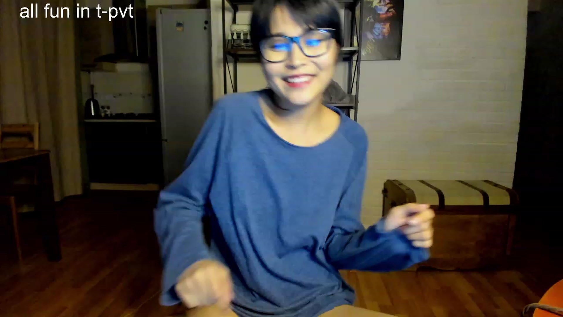 Gallery image thumbnail from PoofMe1's myfreecams stream on, 09/05/2023, 17:02 image 8 of 20