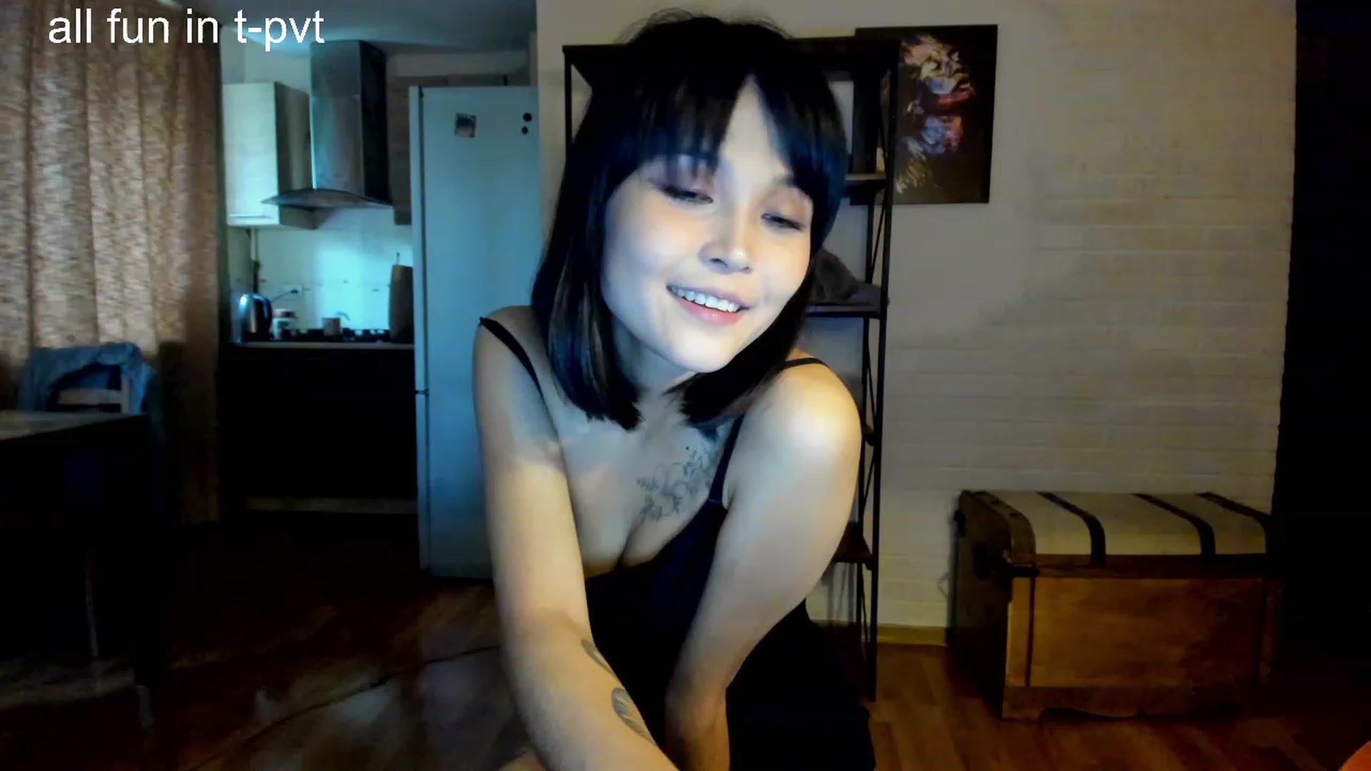 Gallery image thumbnail from PoofMe1's myfreecams stream on, 09/07/2023, 12:10 image 8 of 20
