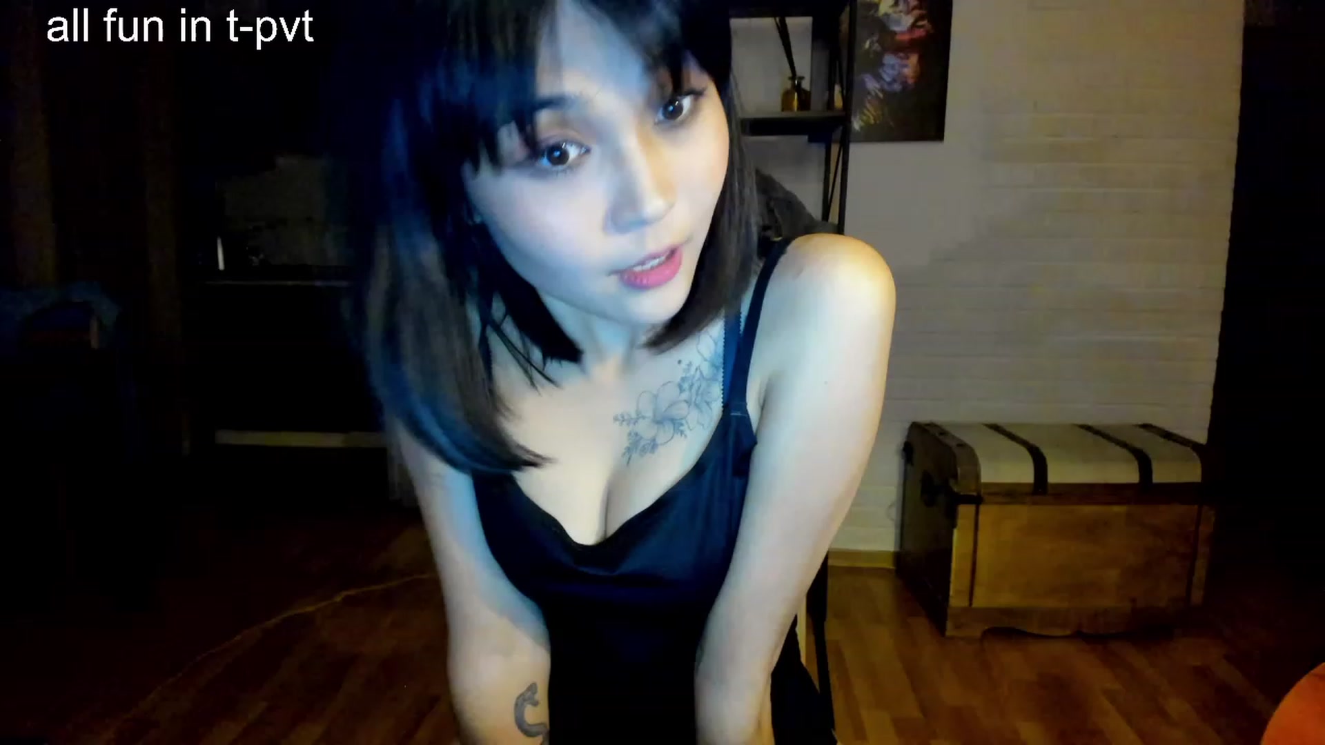 Gallery image thumbnail from PoofMe1's myfreecams stream on, 09/07/2023, 14:38 image 15 of 20