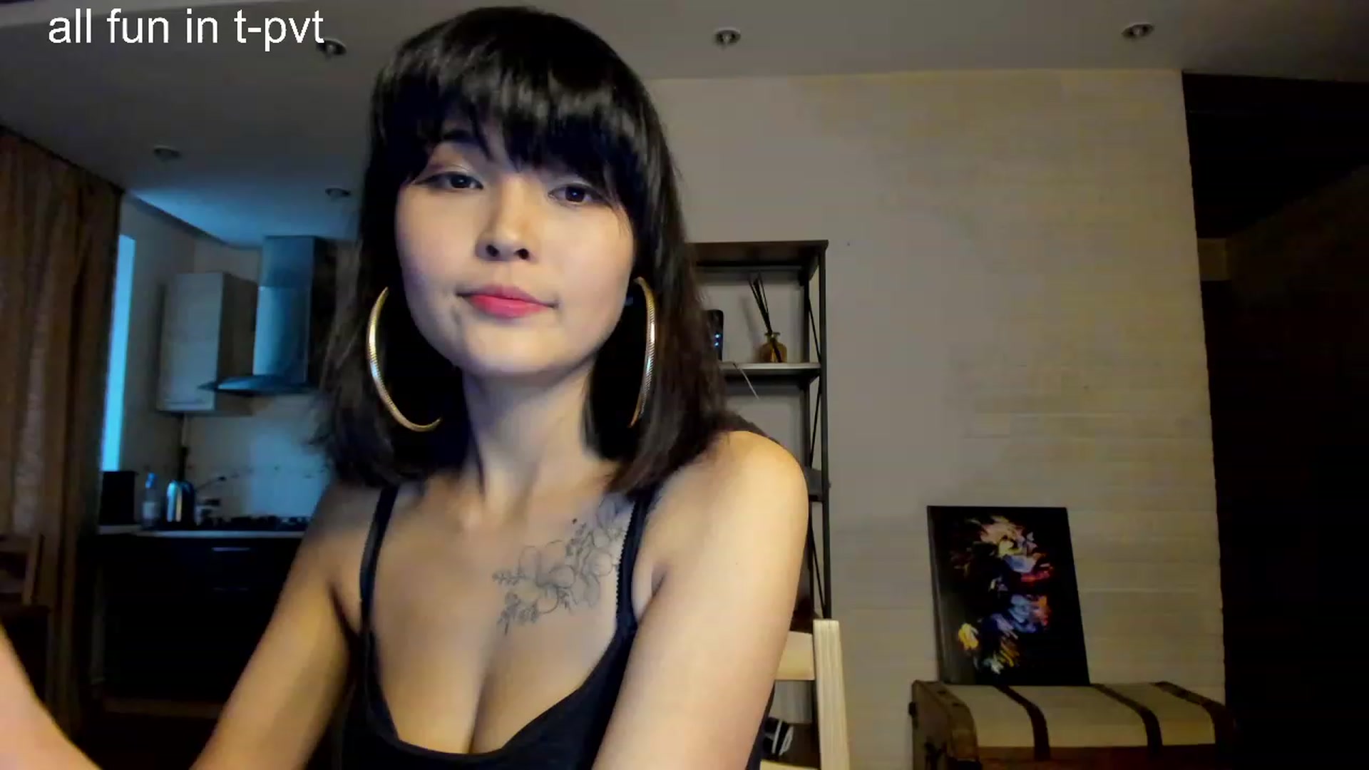 Gallery image thumbnail from PoofMe1's myfreecams stream on, 09/15/2023, 12:13 image 2 of 20