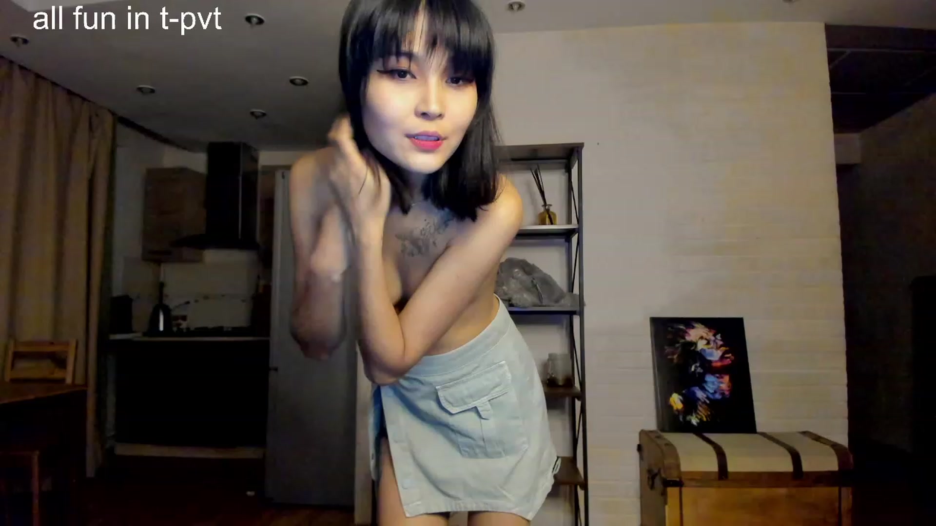 Gallery image thumbnail from PoofMe1's myfreecams stream on, 09/18/2023, 16:49 image 15 of 20