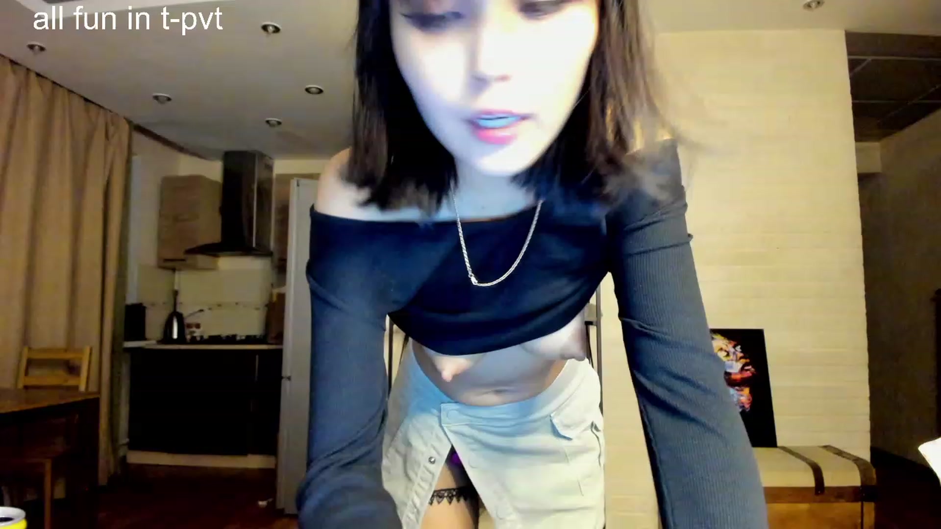 Gallery image thumbnail from PoofMe1's myfreecams stream on, 09/19/2023, 18:57 image 12 of 20