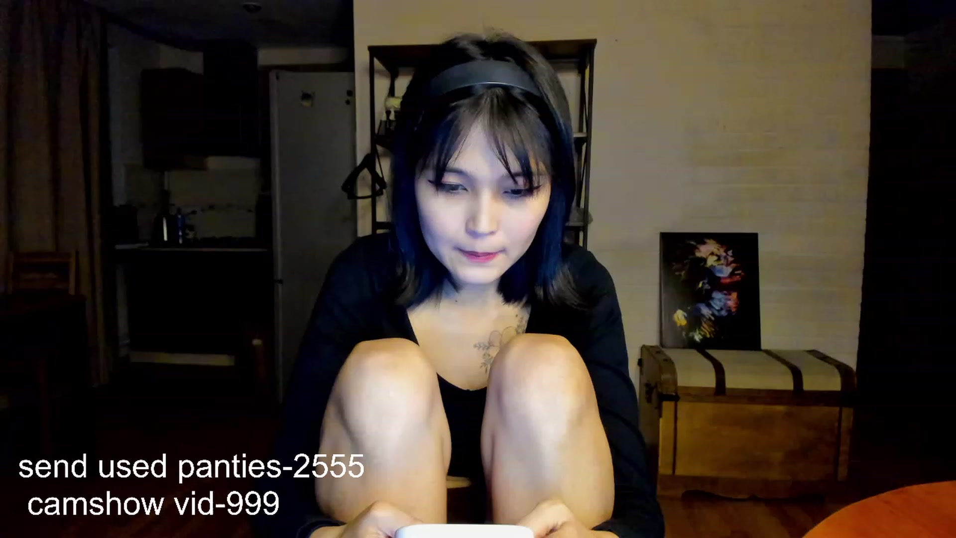 Gallery image thumbnail from PoofMe1's myfreecams stream on, 10/02/2023, 17:14 image 5 of 20