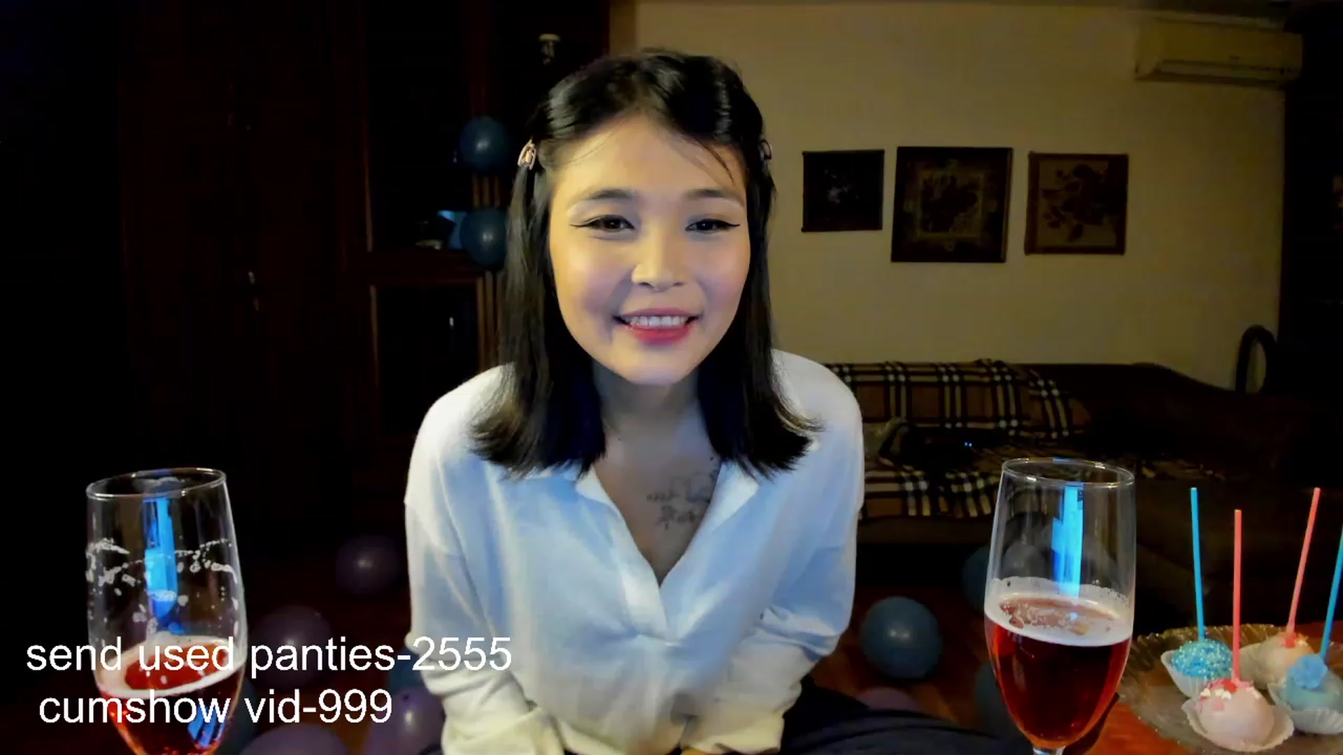 Gallery image thumbnail from PoofMe1's myfreecams stream on, 10/21/2023, 14:46 image 3 of 20