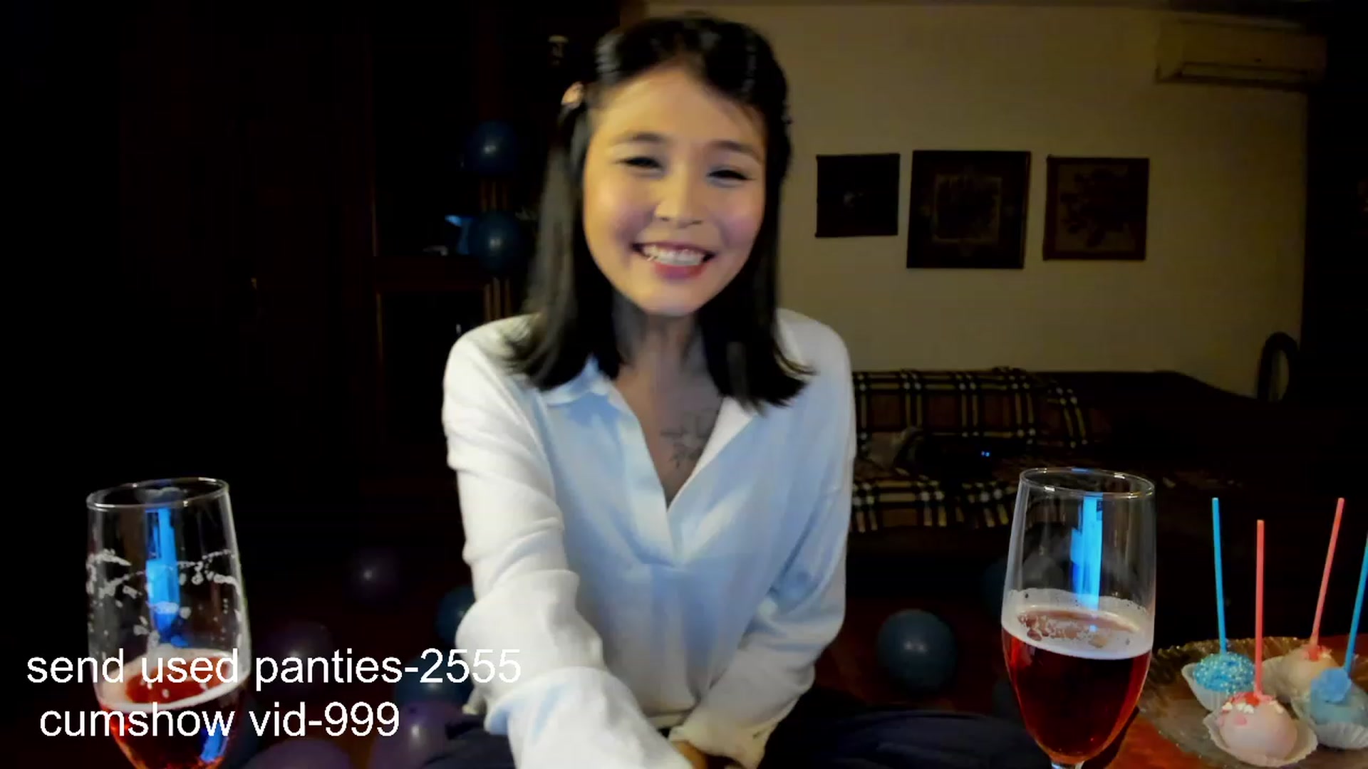 Gallery image thumbnail from PoofMe1's myfreecams stream on, 10/21/2023, 14:46 image 2 of 20