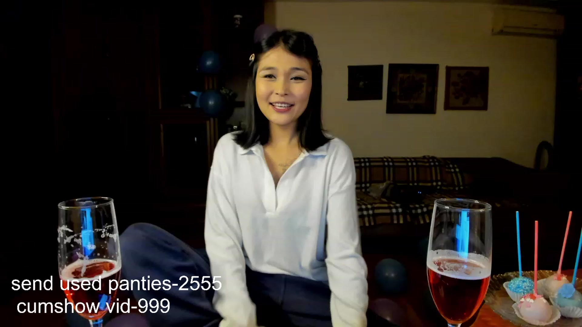 Gallery image thumbnail from PoofMe1's myfreecams stream on, 10/21/2023, 14:46 image 1 of 20