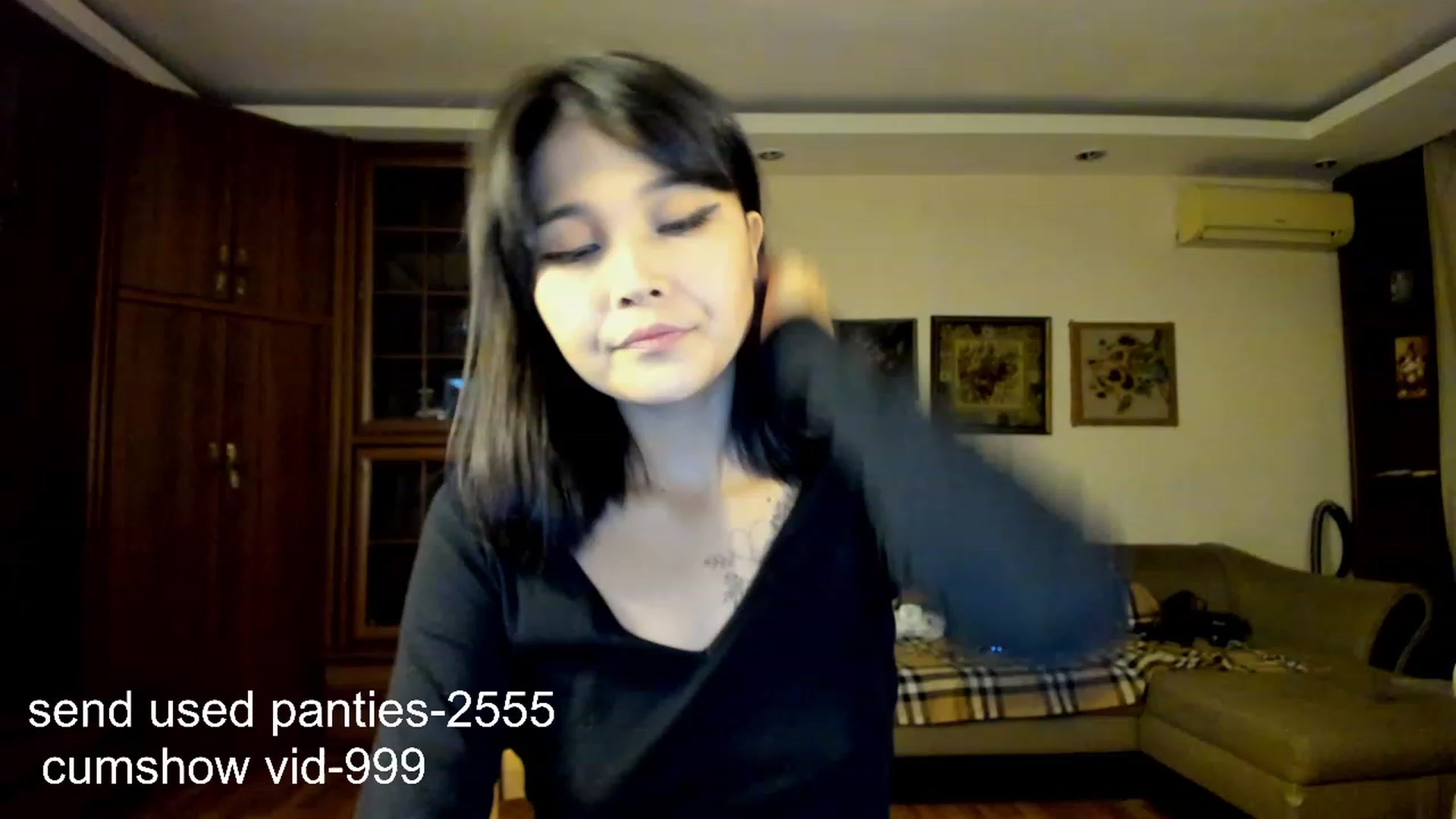 Gallery image thumbnail from PoofMe1's myfreecams stream on, 10/26/2023, 13:20 image 1 of 20
