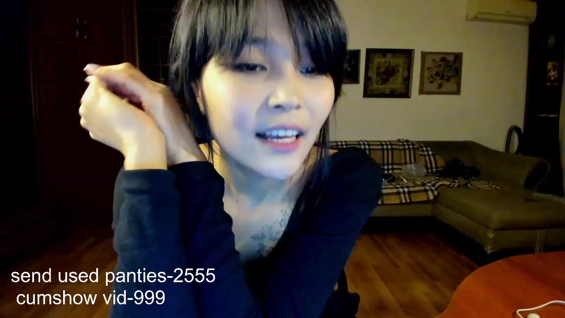 Gallery image thumbnail from PoofMe1's myfreecams stream on, 10/26/2023, 13:45 image 4 of 20