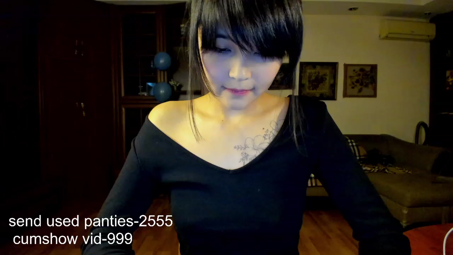 Gallery image thumbnail from PoofMe1's myfreecams stream on, 10/26/2023, 14:17 image 16 of 20