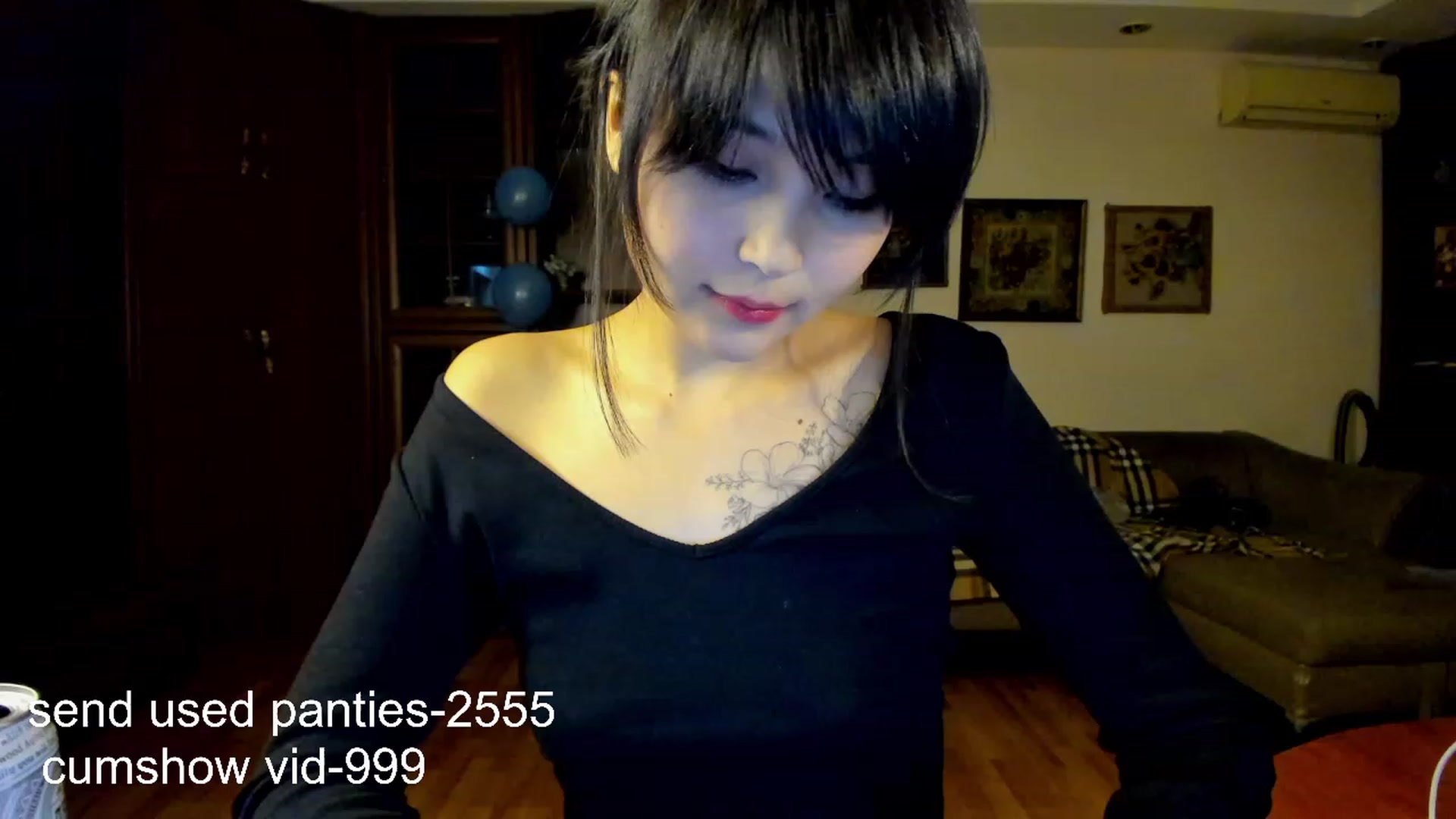 Gallery image thumbnail from PoofMe1's myfreecams stream on, 10/26/2023, 14:17 image 17 of 20