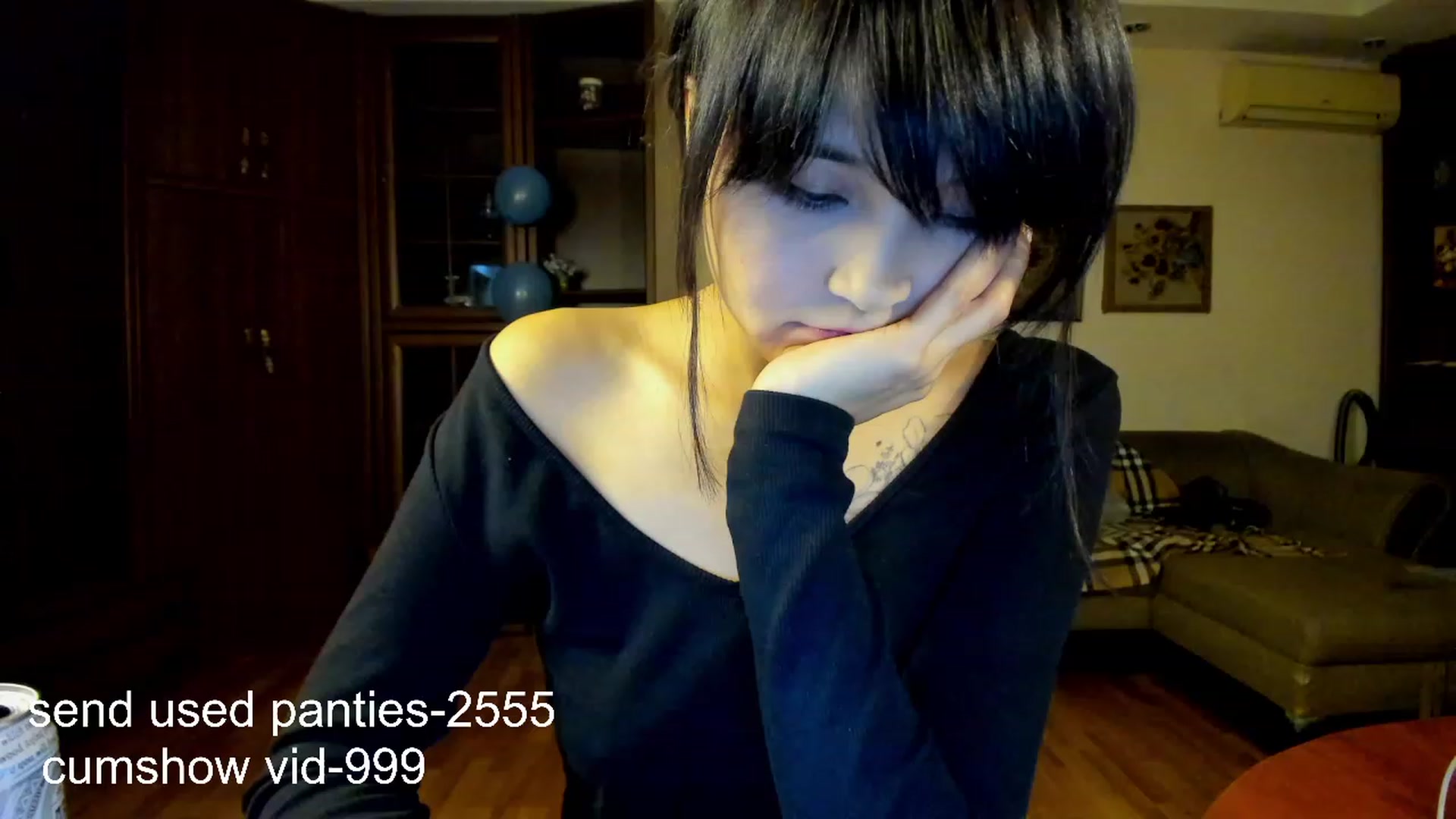 Gallery image thumbnail from PoofMe1's myfreecams stream on, 10/26/2023, 14:17 image 19 of 20