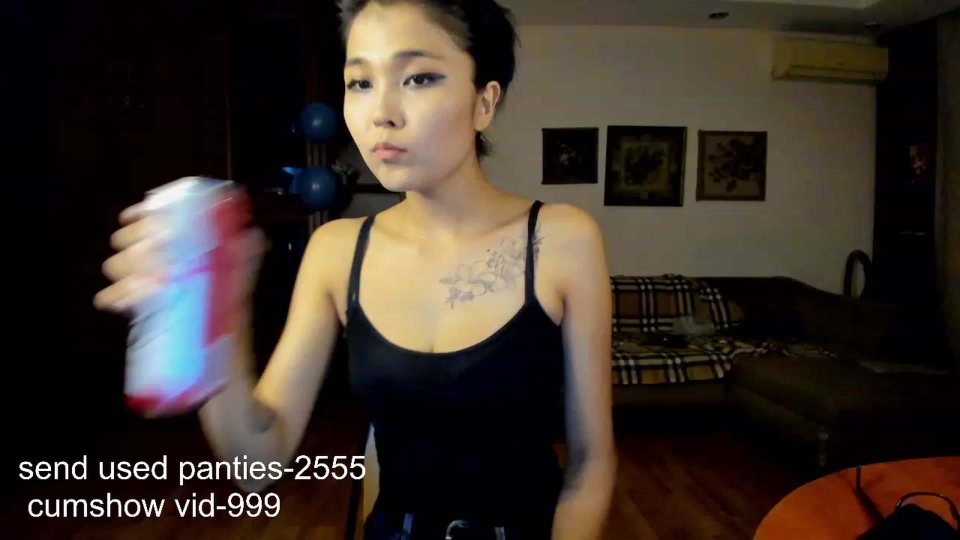 Gallery image thumbnail from PoofMe1's myfreecams stream on, 10/28/2023, 14:21 image 14 of 20