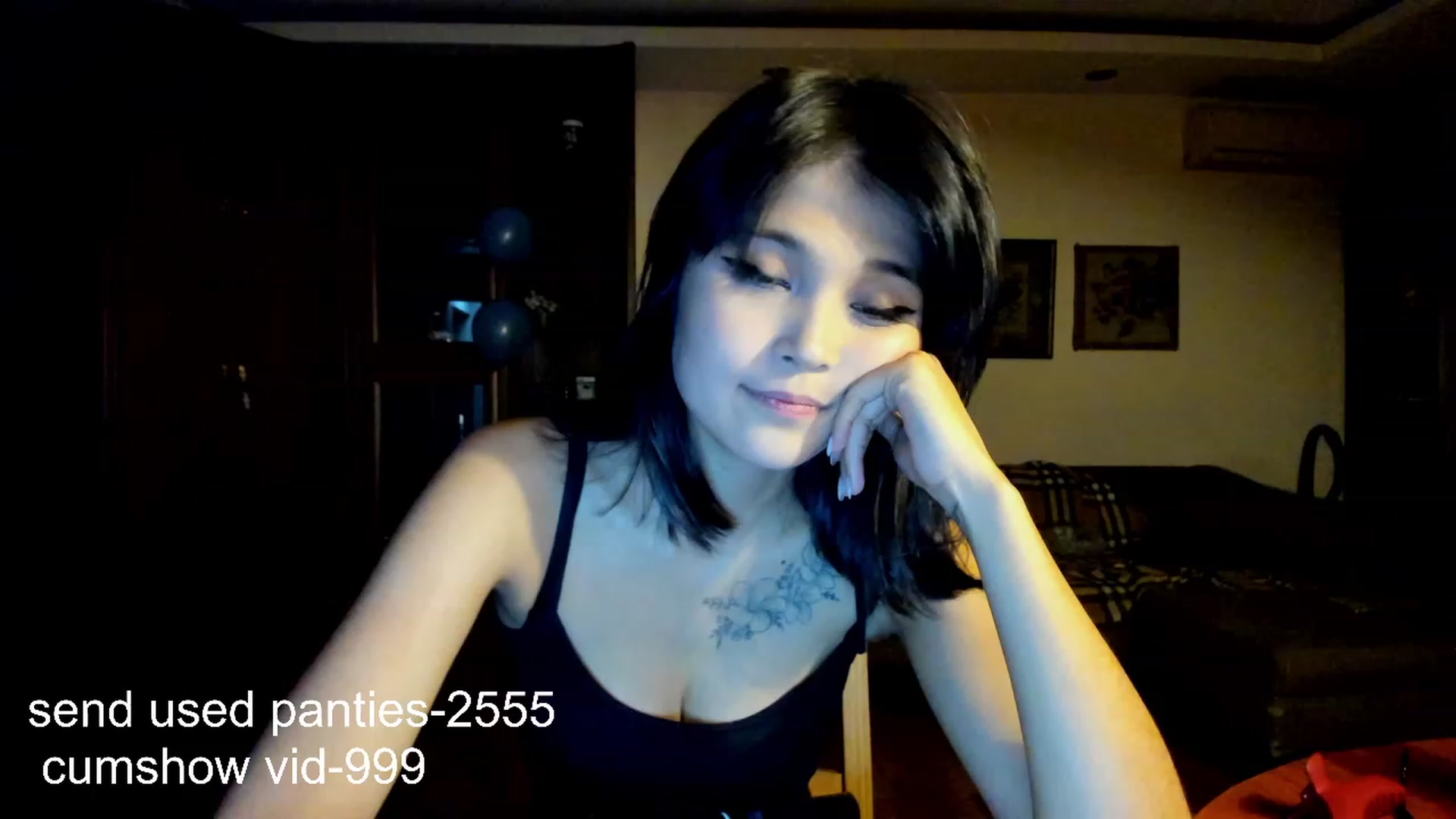 Gallery image thumbnail from PoofMe1's myfreecams stream on, 10/28/2023, 16:23 image 11 of 20