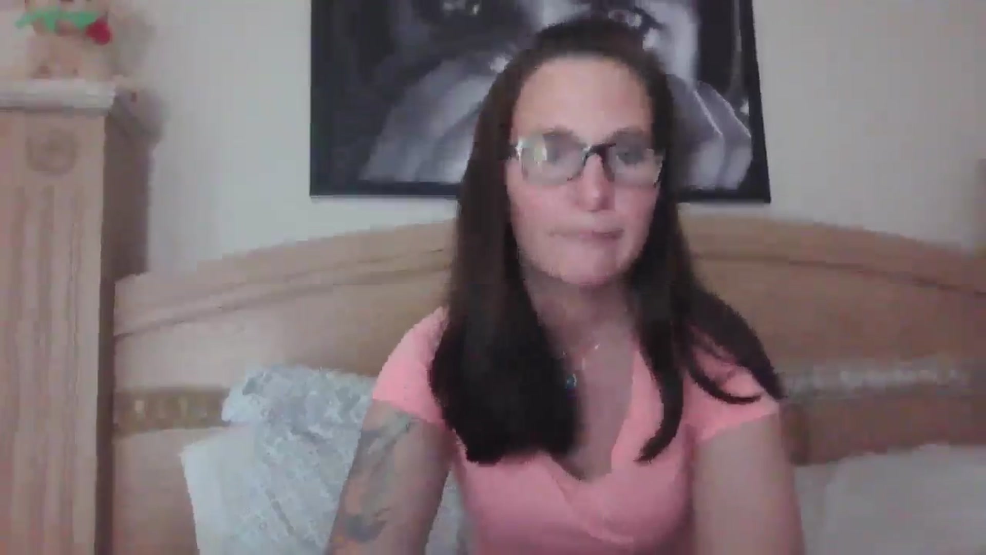 Gallery image thumbnail from PopTartt's myfreecams stream on, 05/27/2025, 17:00 image 12 of 20