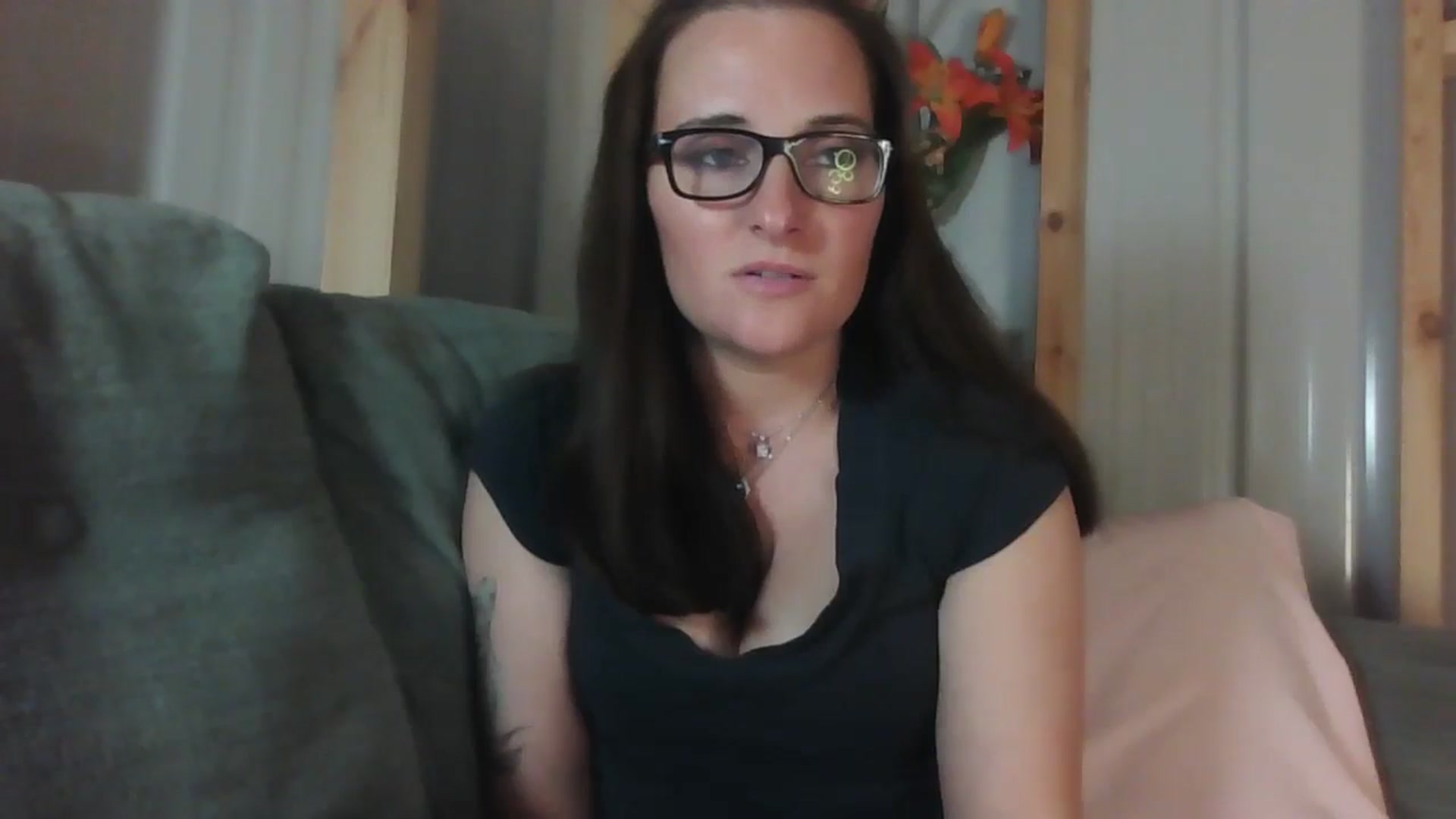 Gallery image thumbnail from PopTartt's myfreecams stream on, 05/30/2025, 24:57 image 10 of 20