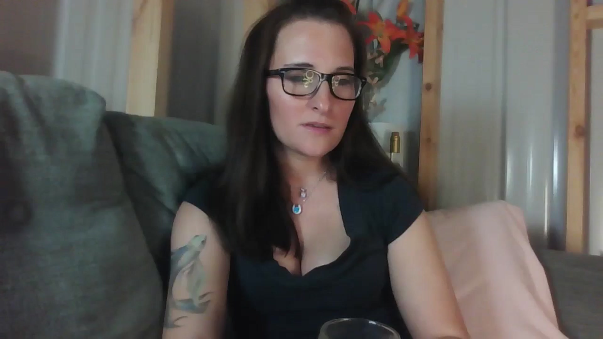 Gallery image thumbnail from PopTartt's myfreecams stream on, 05/30/2025, 24:57 image 5 of 20