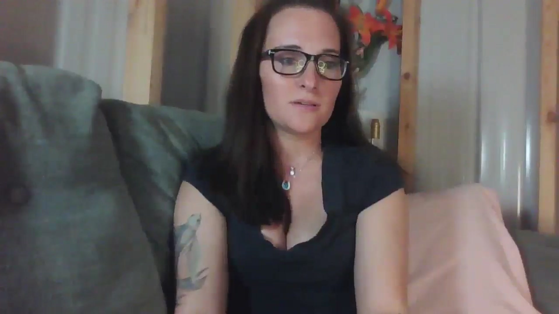 Gallery image thumbnail from PopTartt's myfreecams stream on, 05/30/2025, 24:57 image 9 of 20