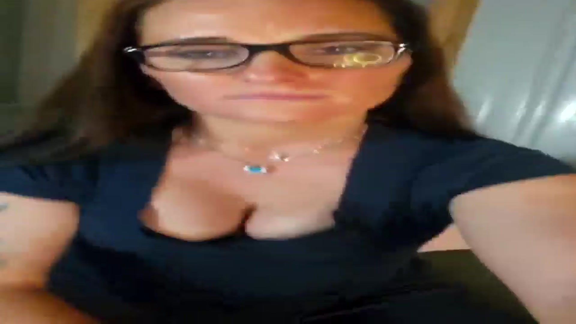 Gallery image thumbnail from PopTartt's myfreecams stream on, 05/30/2025, 24:57 image 19 of 20