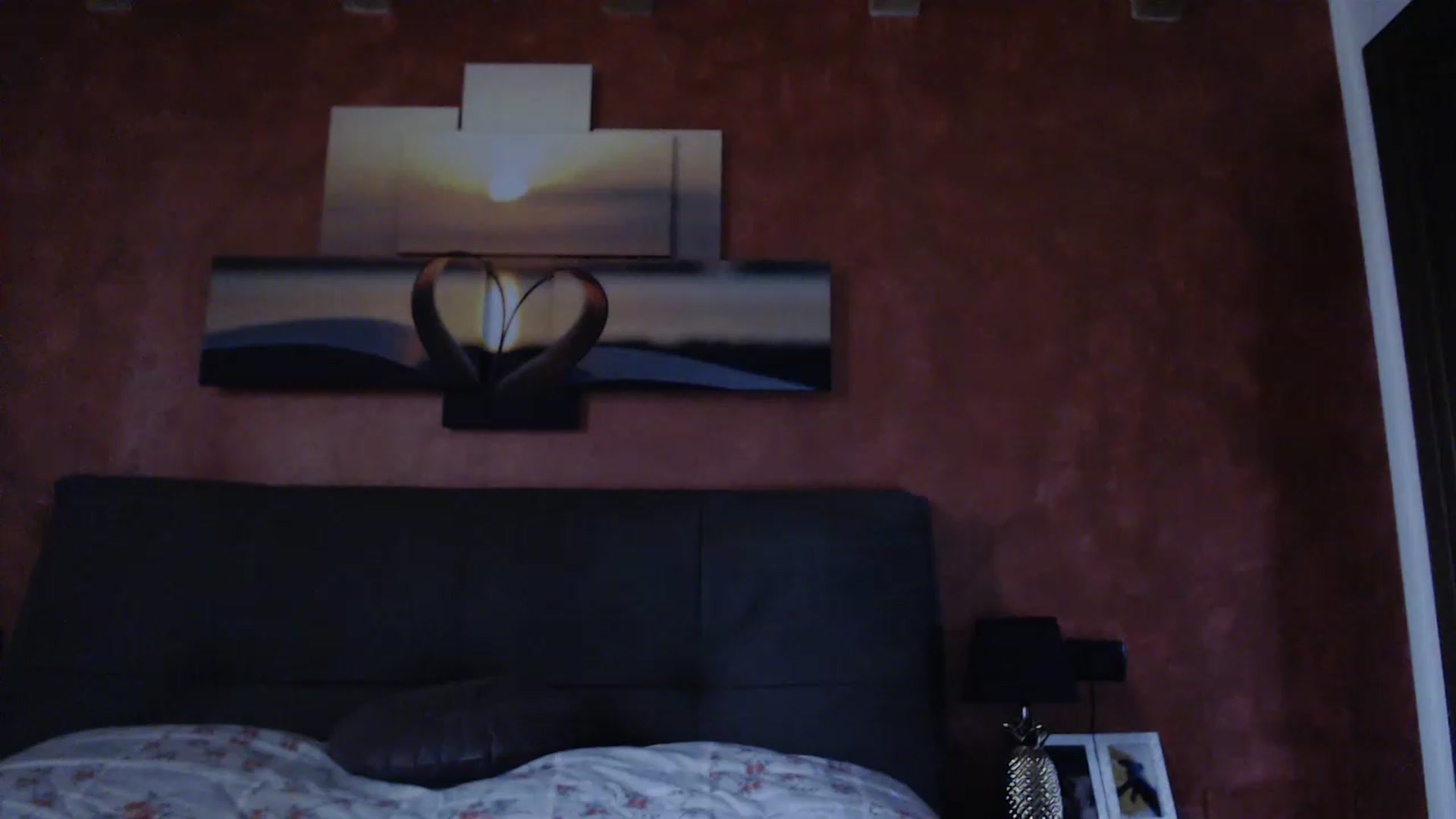 Gallery image thumbnail from PoppieMiller's myfreecams stream on, 11/15/2022, 14:00 image 9 of 20