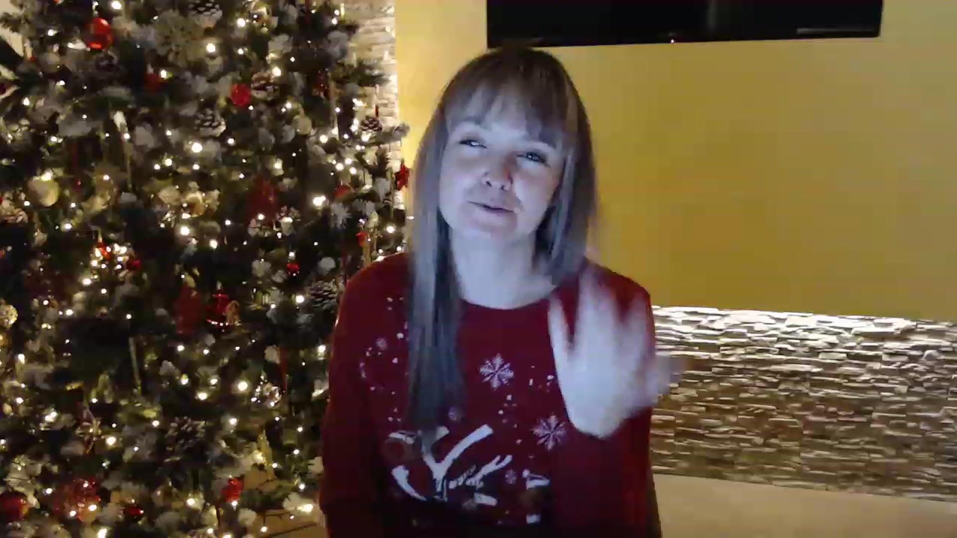 Gallery image thumbnail from PoppieMiller's myfreecams stream on, 12/23/2022, 21:02 image 17 of 20
