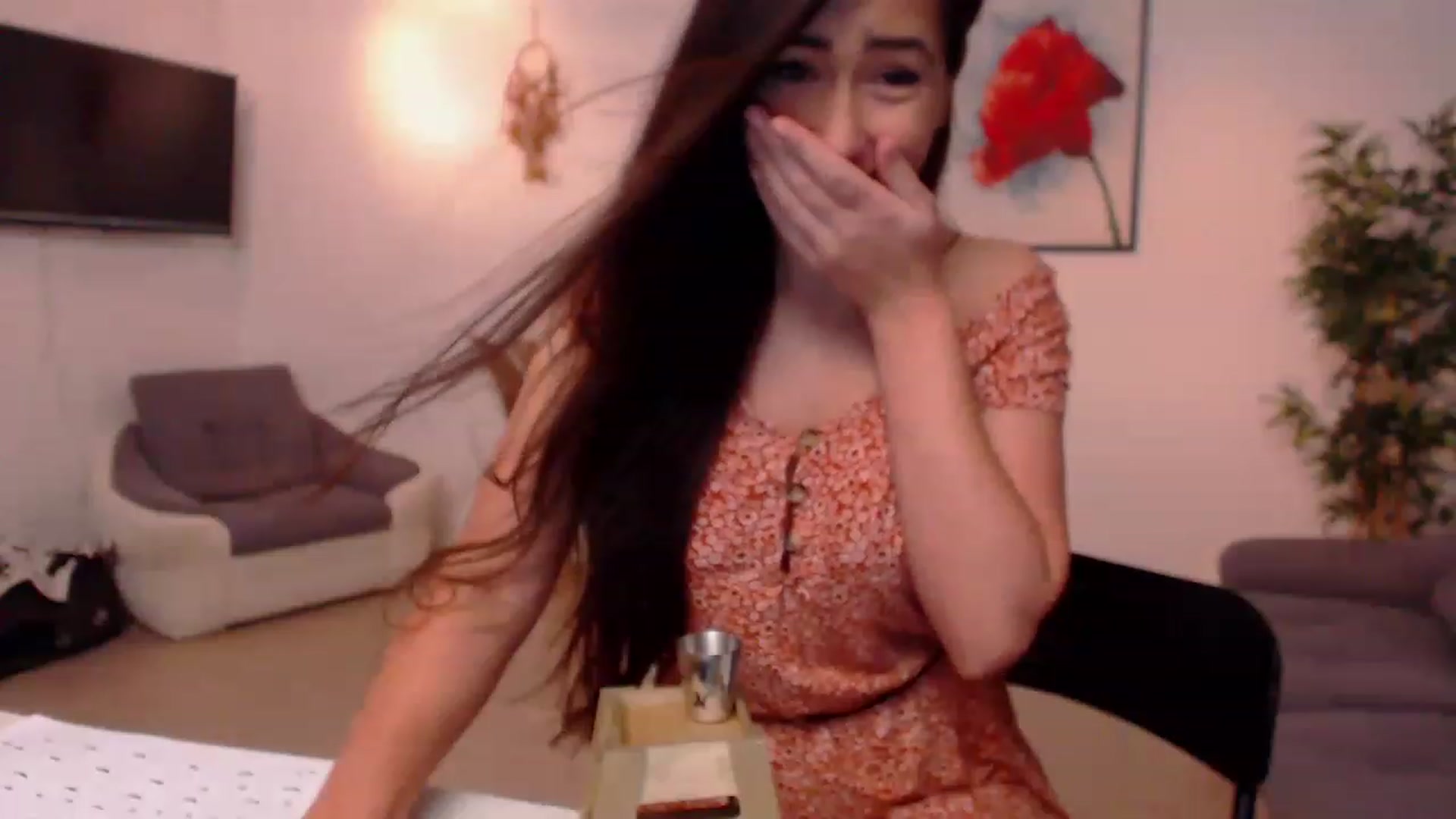 Gallery image thumbnail from PoppyNaked's myfreecams stream on, 11/19/2022, 06:29 image 18 of 20