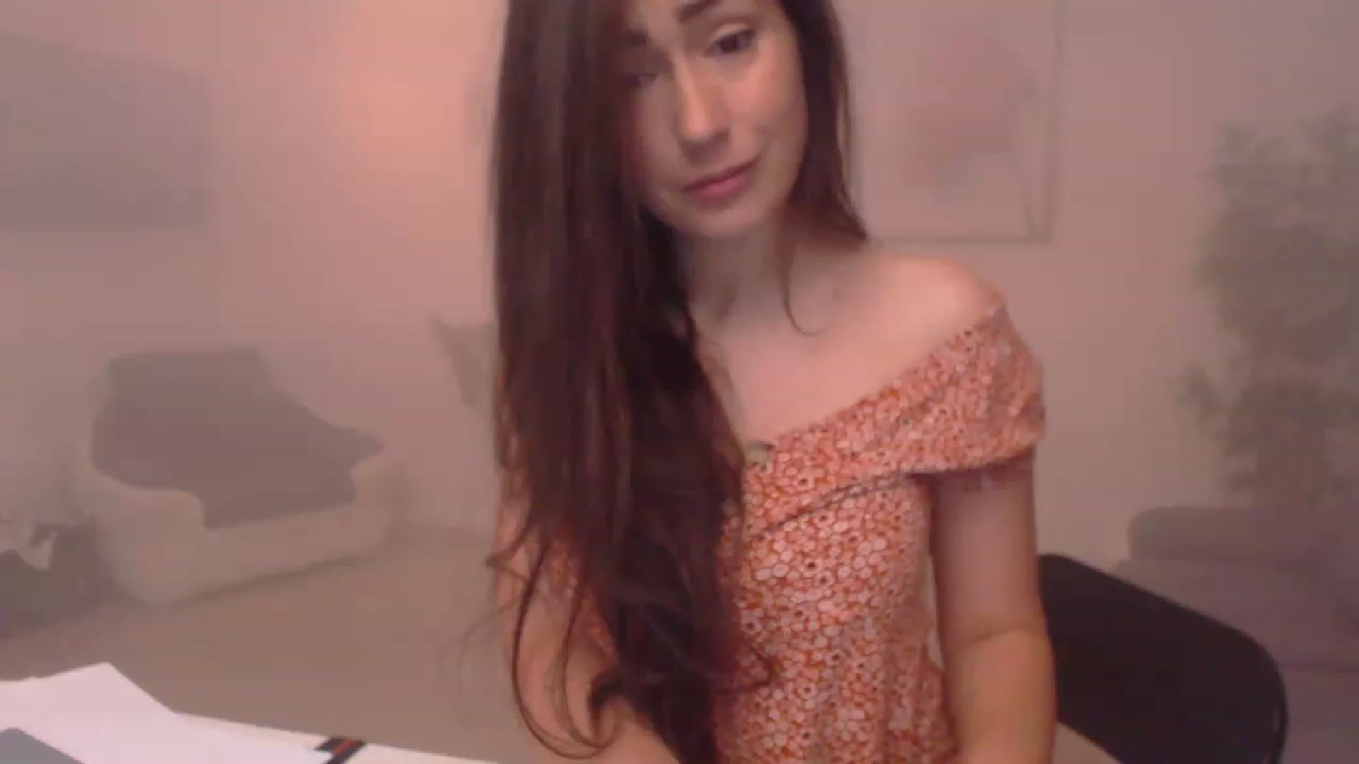 Gallery image thumbnail from PoppyNaked's myfreecams stream on, 11/19/2022, 09:31 image 3 of 20