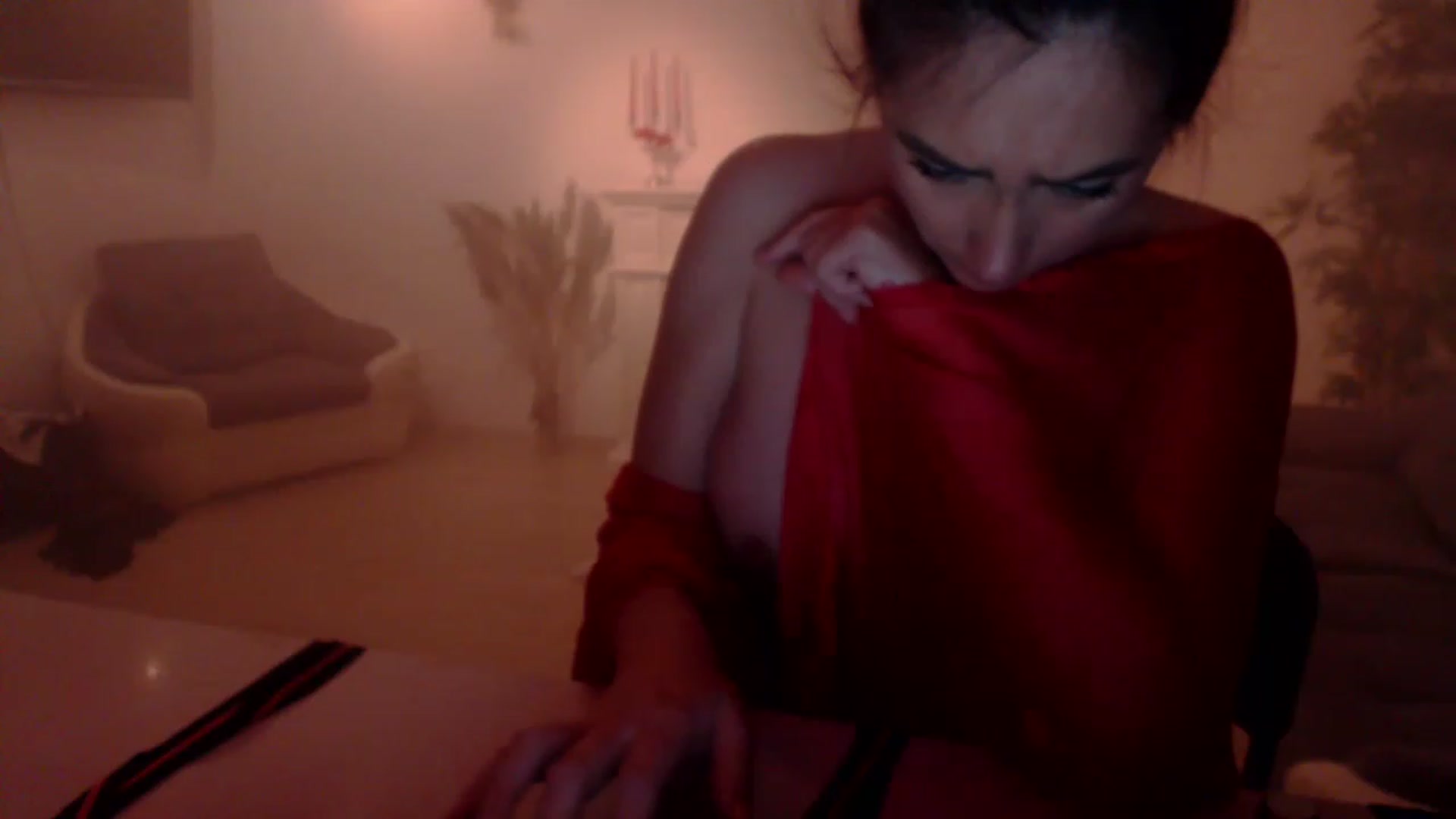 Gallery image thumbnail from PoppyNaked's myfreecams stream on, 11/24/2022, 07:50 image 19 of 20