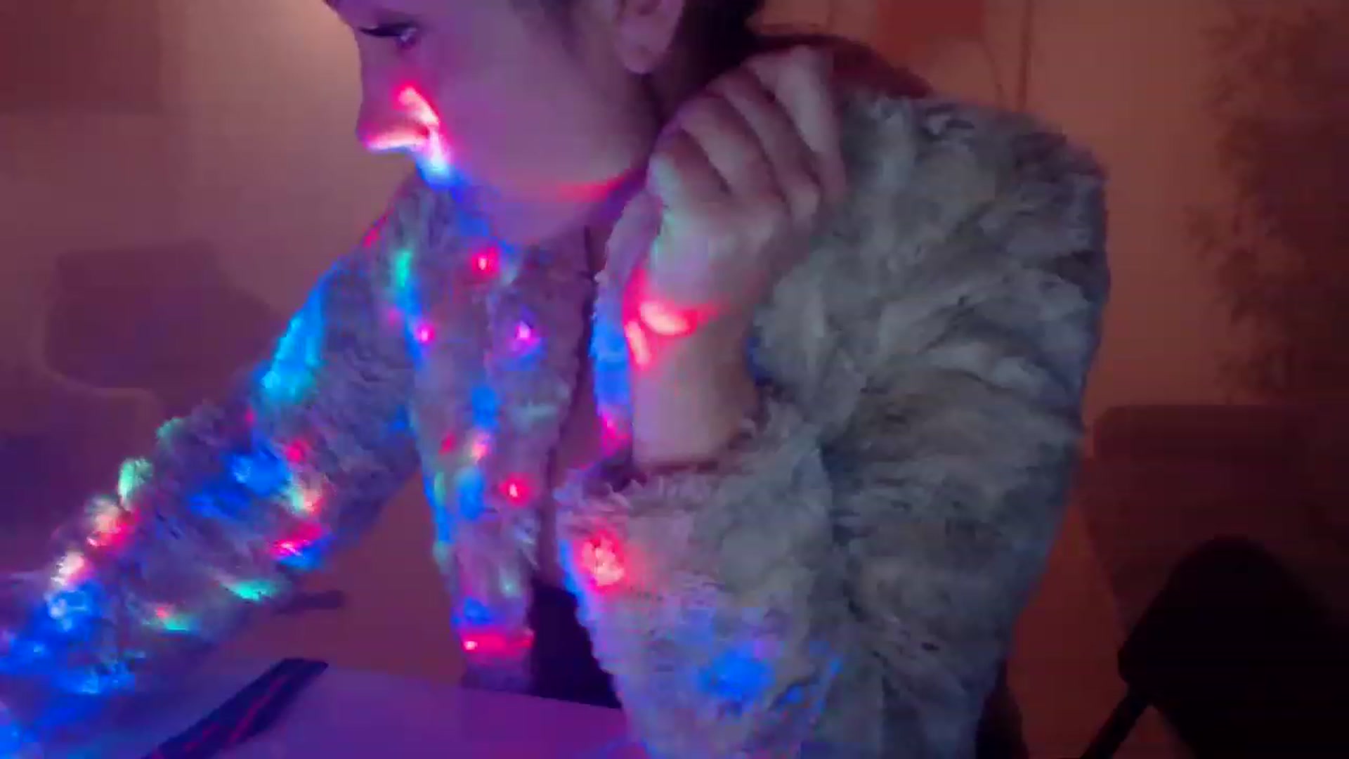 Gallery image thumbnail from PoppyNaked's myfreecams stream on, 11/28/2022, 08:13 image 17 of 20
