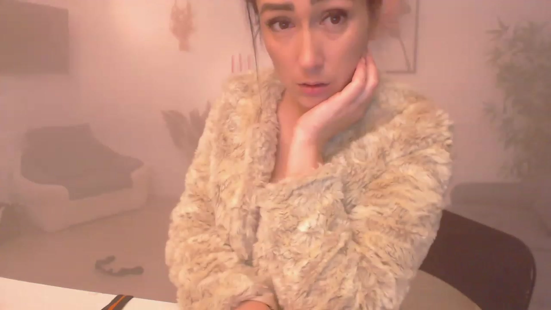 Gallery image thumbnail from PoppyNaked's myfreecams stream on, 11/28/2022, 08:13 image 20 of 20