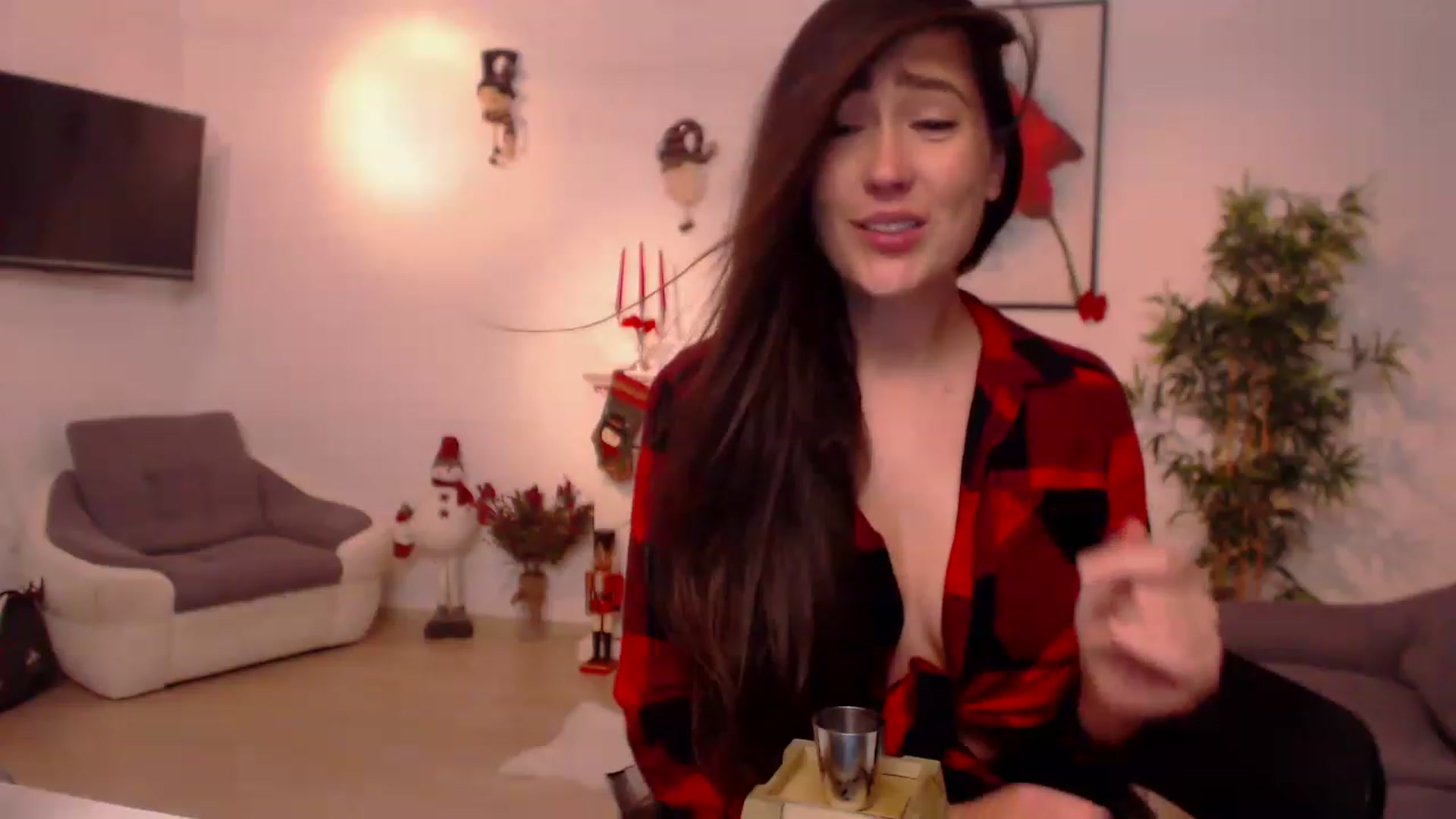 Gallery image thumbnail from PoppyNaked's myfreecams stream on, 12/02/2022, 06:19 image 19 of 20