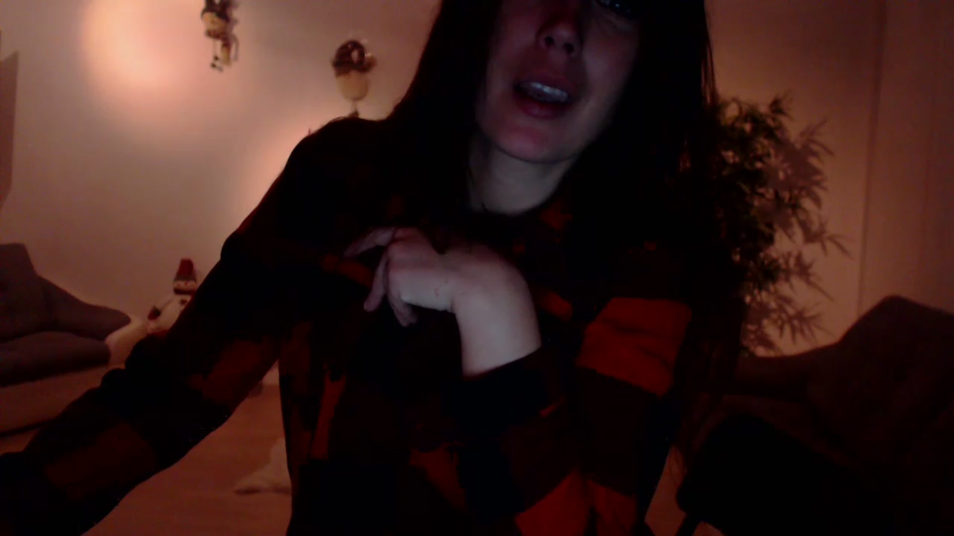 Gallery image thumbnail from PoppyNaked's myfreecams stream on, 12/02/2022, 07:19 image 17 of 20