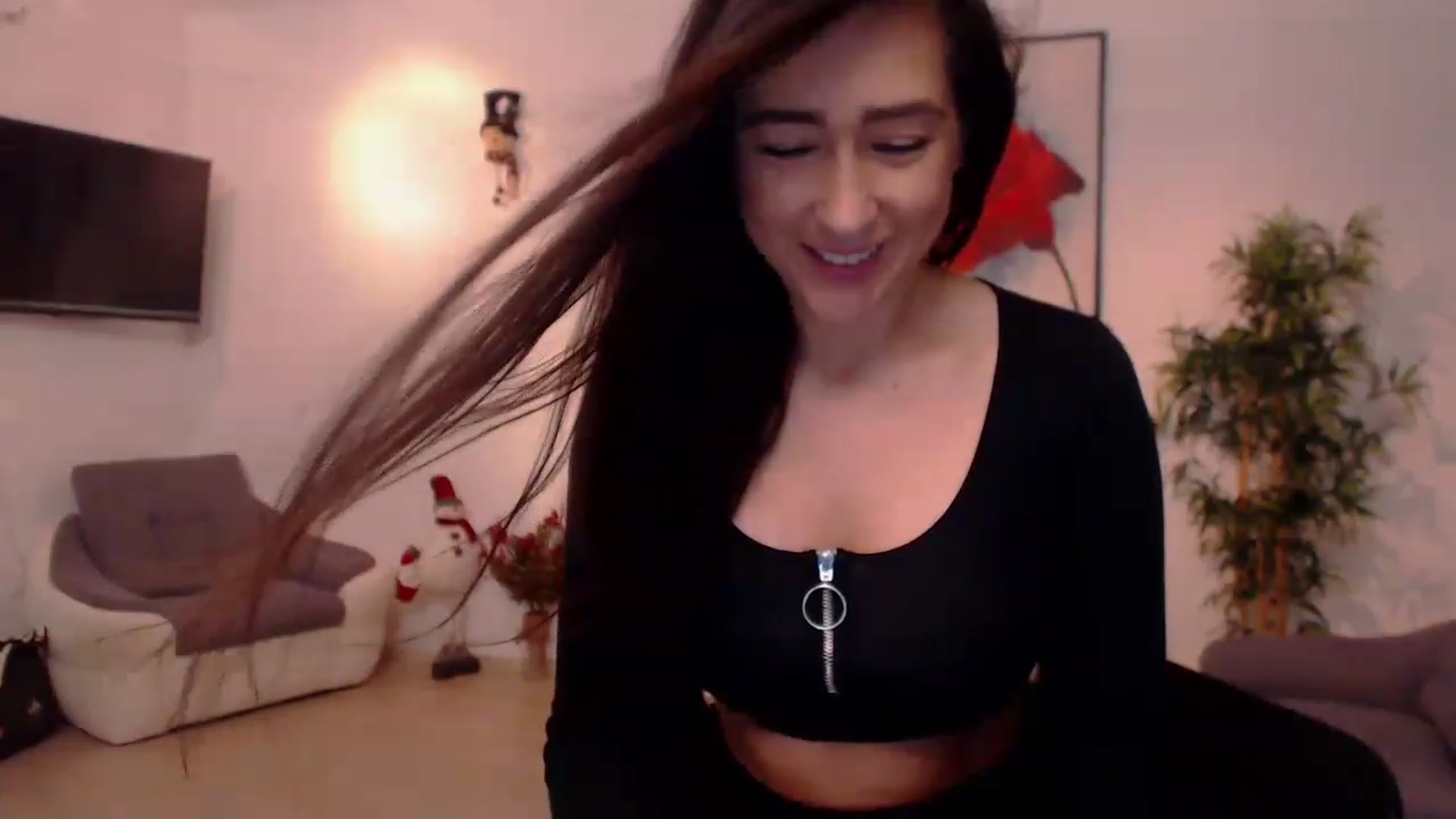 Gallery image thumbnail from PoppyNaked's myfreecams stream on, 12/04/2022, 06:42 image 13 of 20