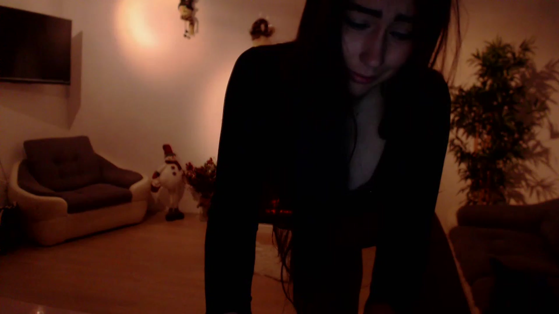 Gallery image thumbnail from PoppyNaked's myfreecams stream on, 12/04/2022, 07:08 image 10 of 20