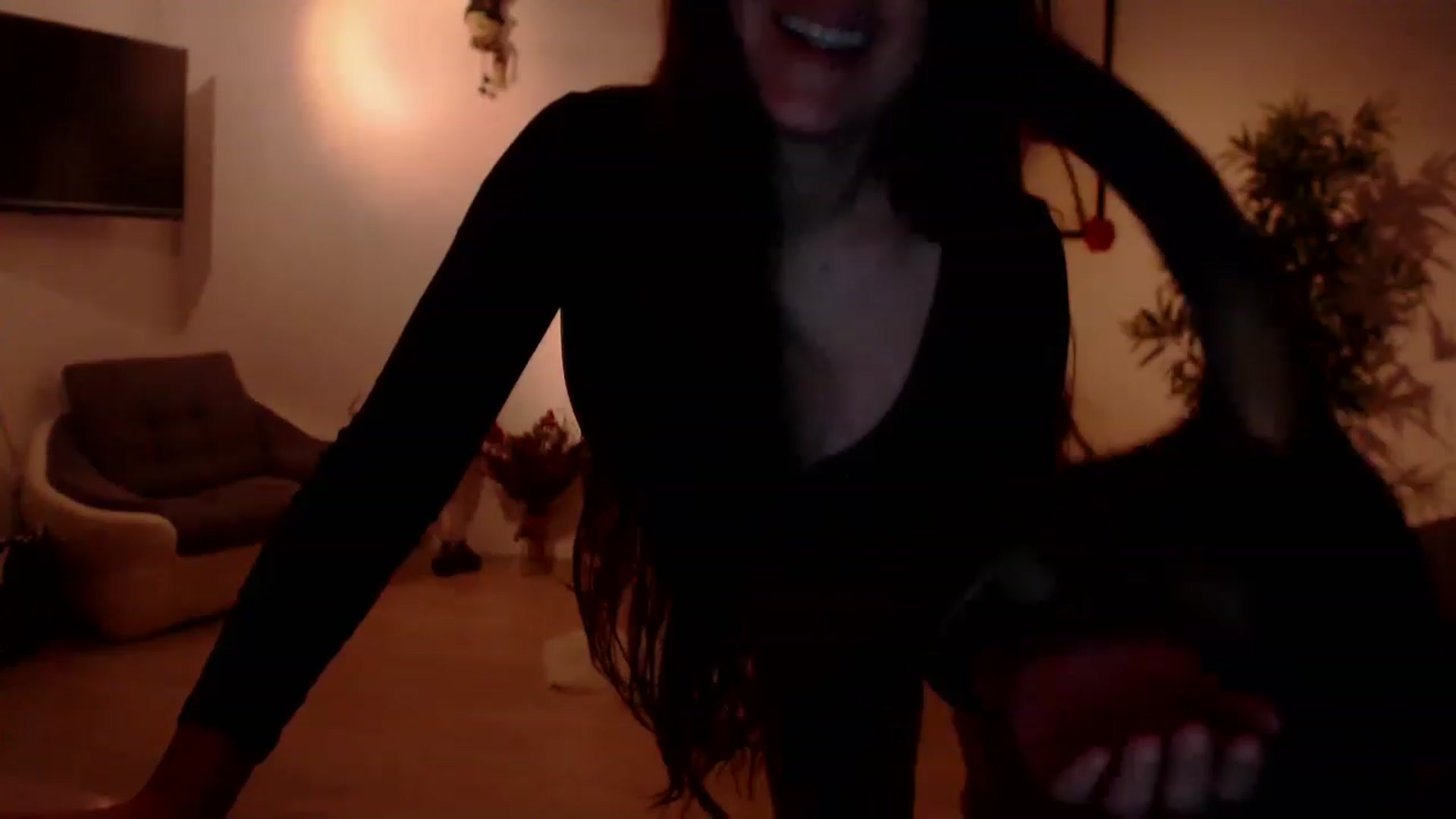 Gallery image thumbnail from PoppyNaked's myfreecams stream on, 12/04/2022, 07:08 image 6 of 20