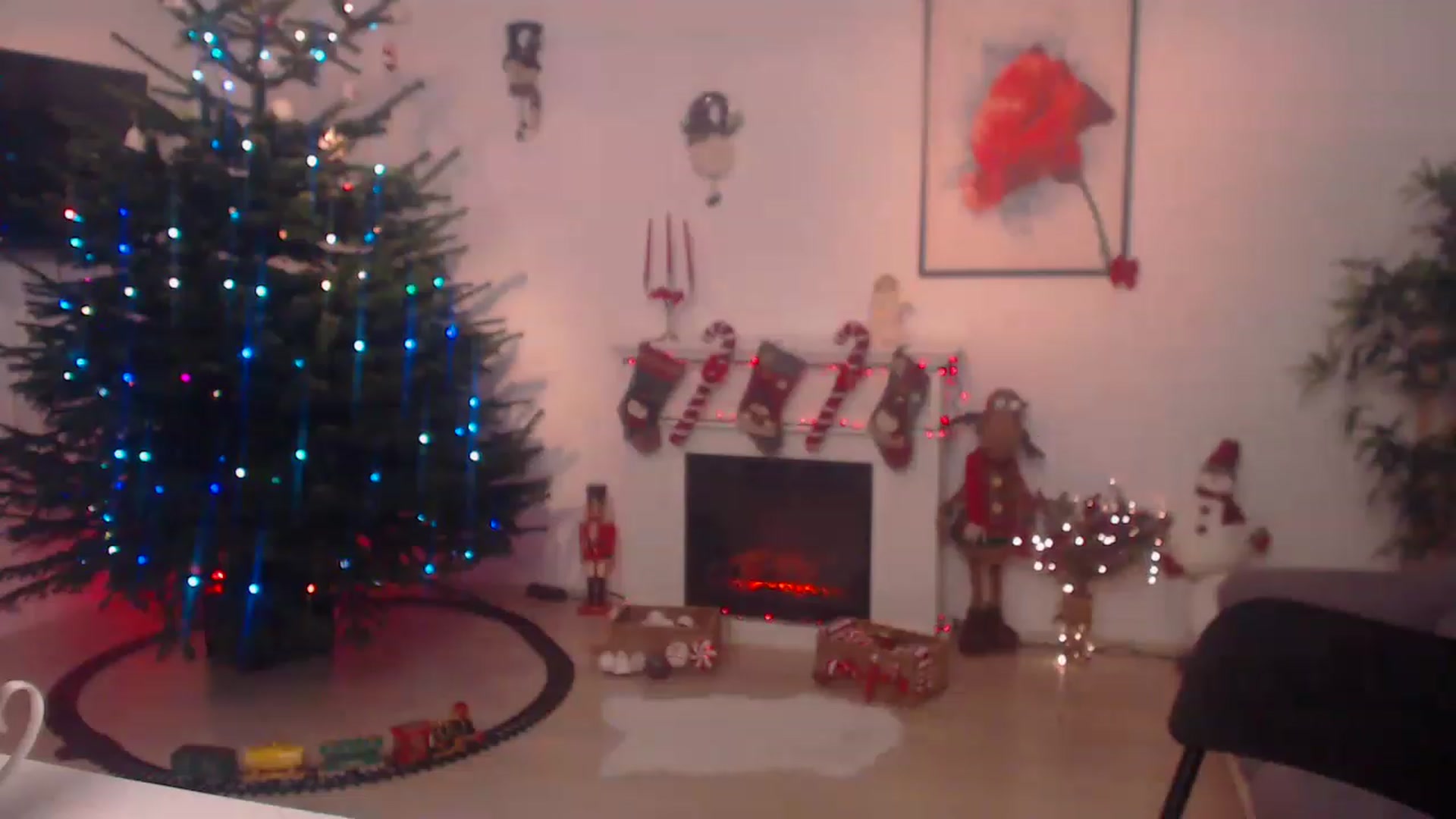 Gallery image thumbnail from PoppyNaked's myfreecams stream on, 12/10/2022, 06:51 image 15 of 20