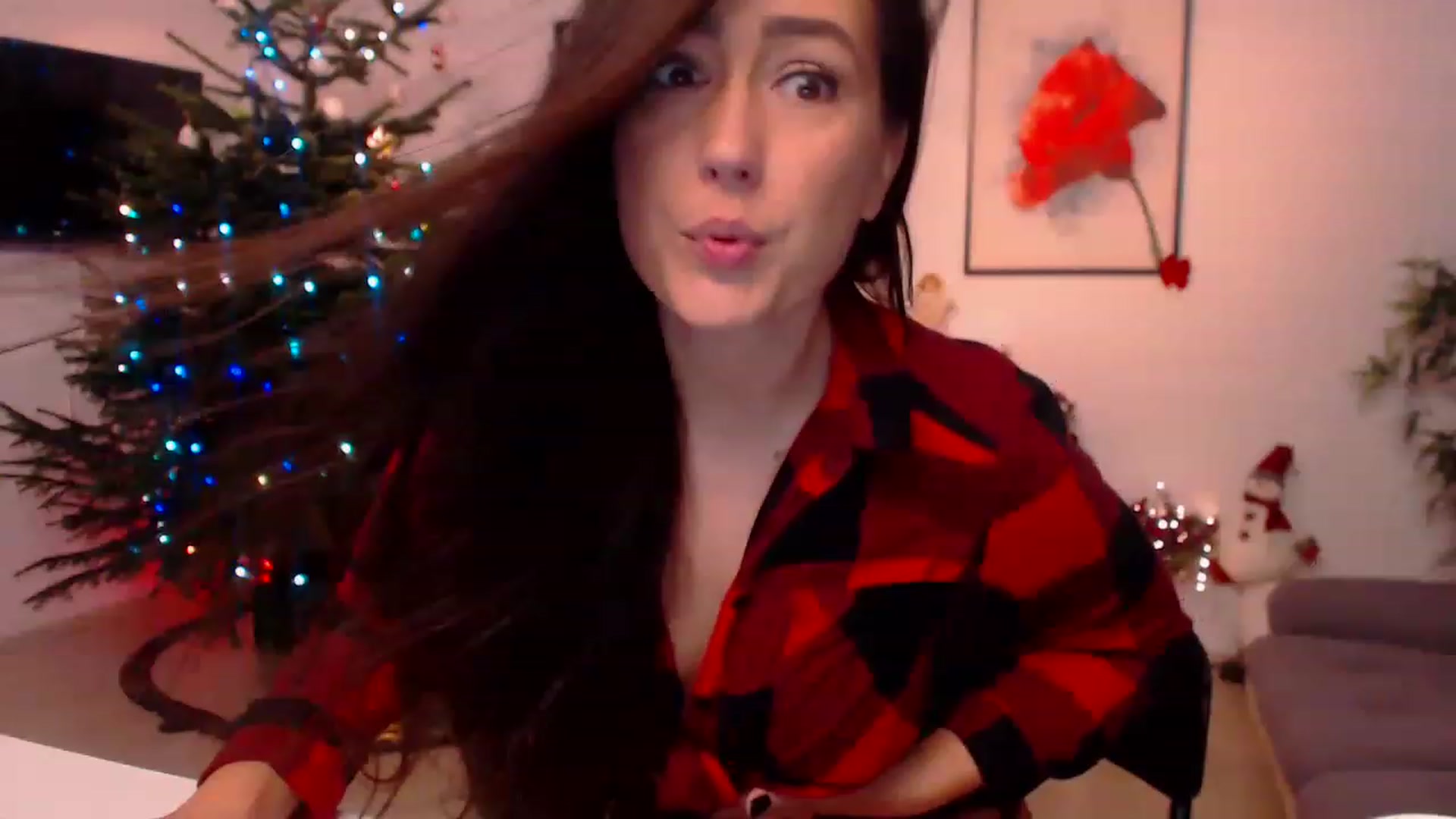 Gallery image thumbnail from PoppyNaked's myfreecams stream on, 12/11/2022, 05:45 image 17 of 20