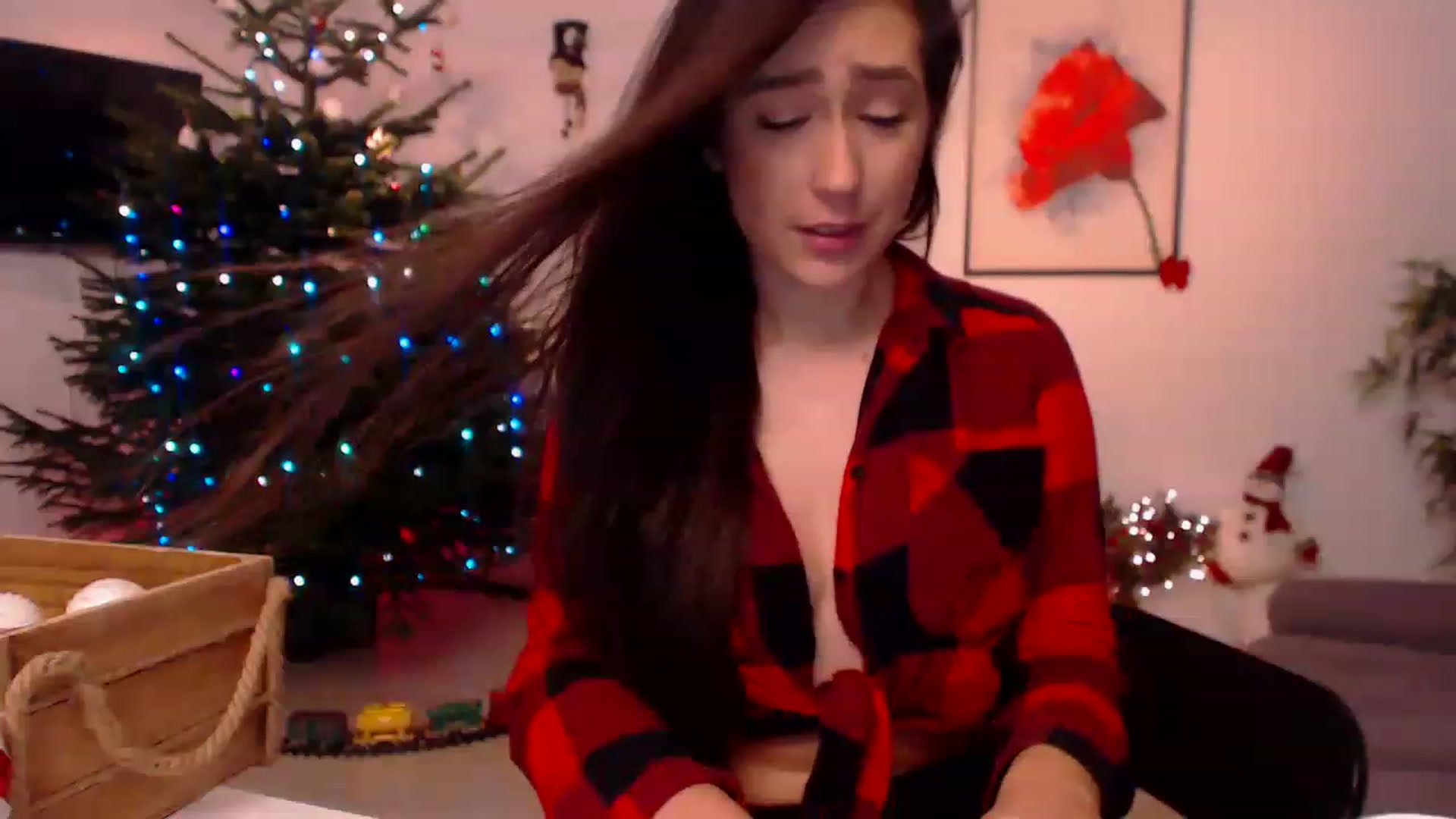 Gallery image thumbnail from PoppyNaked's myfreecams stream on, 12/11/2022, 06:17 image 11 of 20