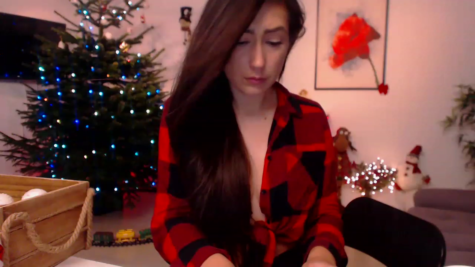 Gallery image thumbnail from PoppyNaked's myfreecams stream on, 12/11/2022, 06:17 image 12 of 20