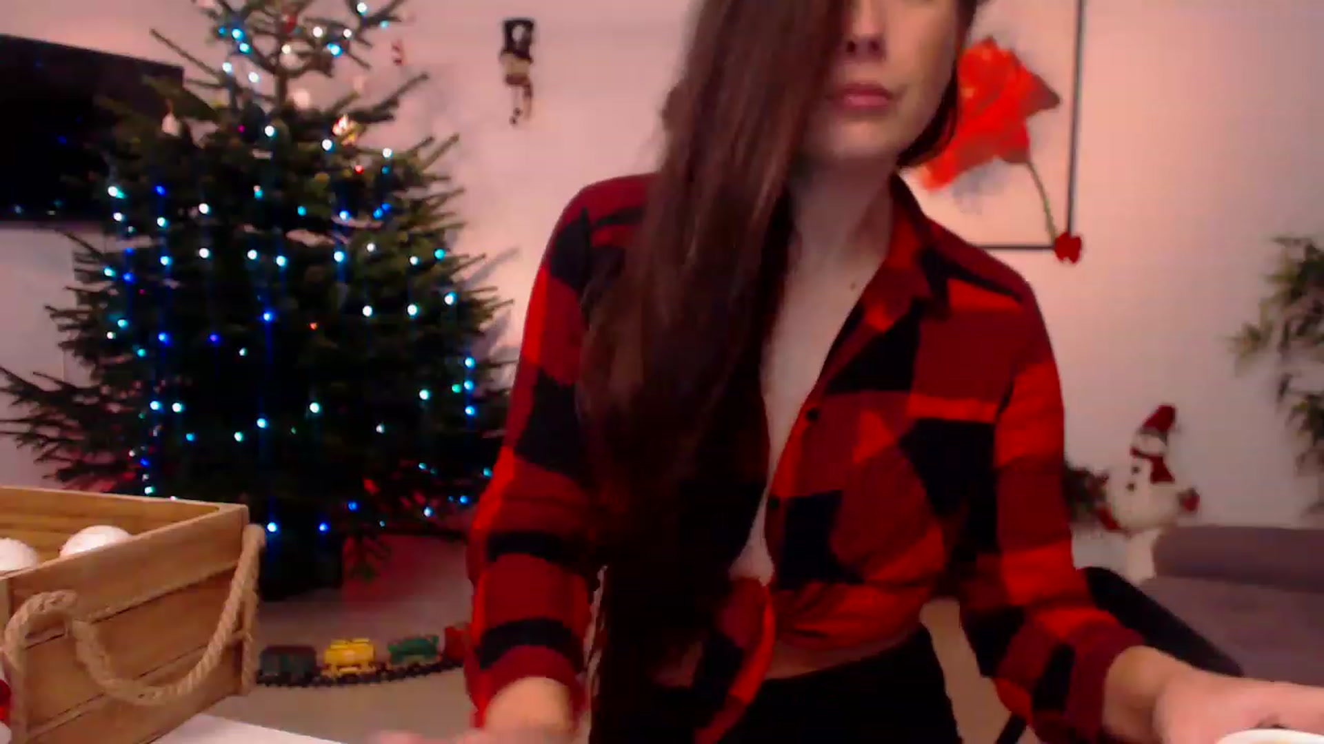 Gallery image thumbnail from PoppyNaked's myfreecams stream on, 12/11/2022, 06:17 image 4 of 20